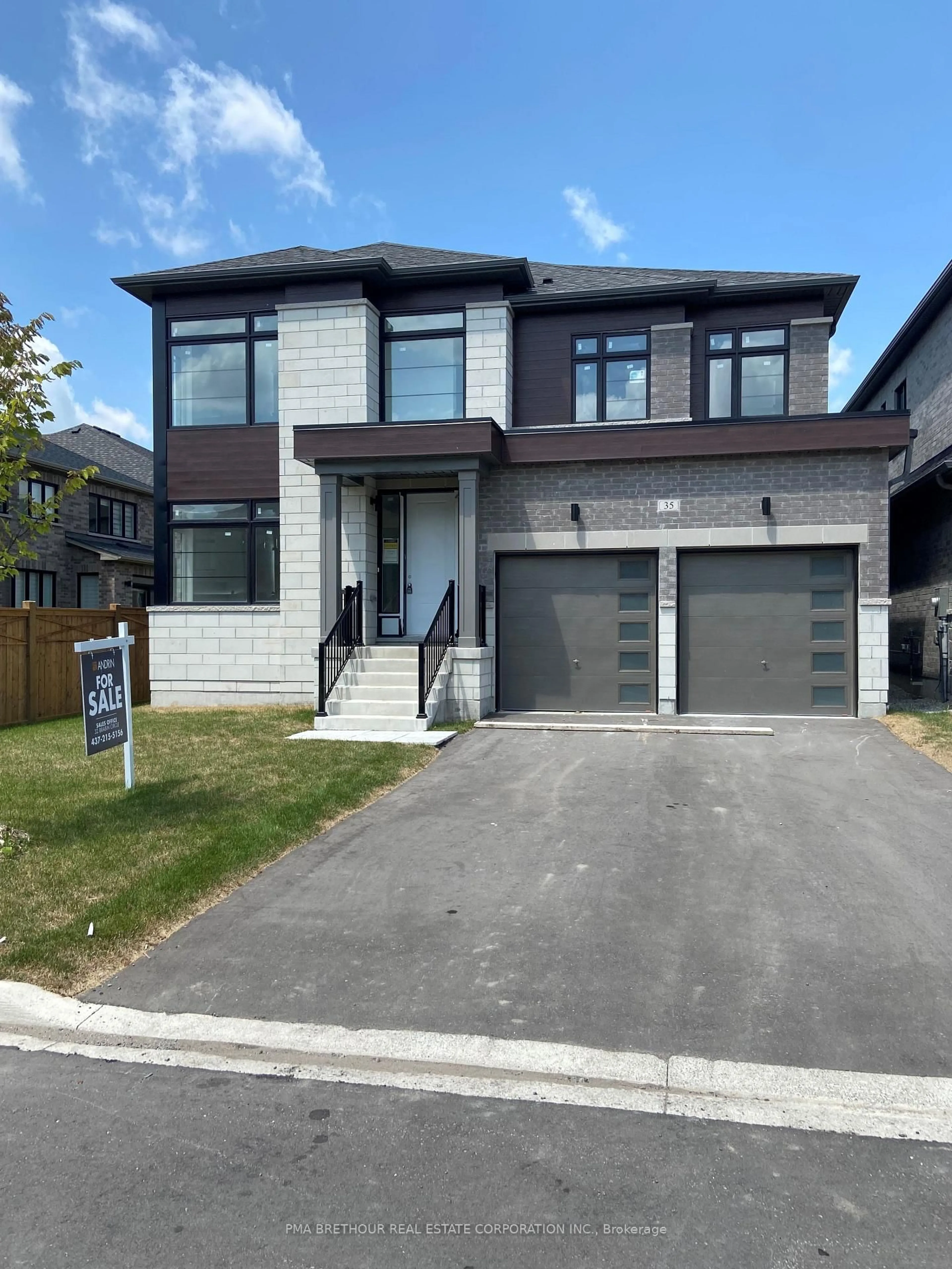 Unknown for 35 Brabin Circ, Whitby Ontario L1P 0B9