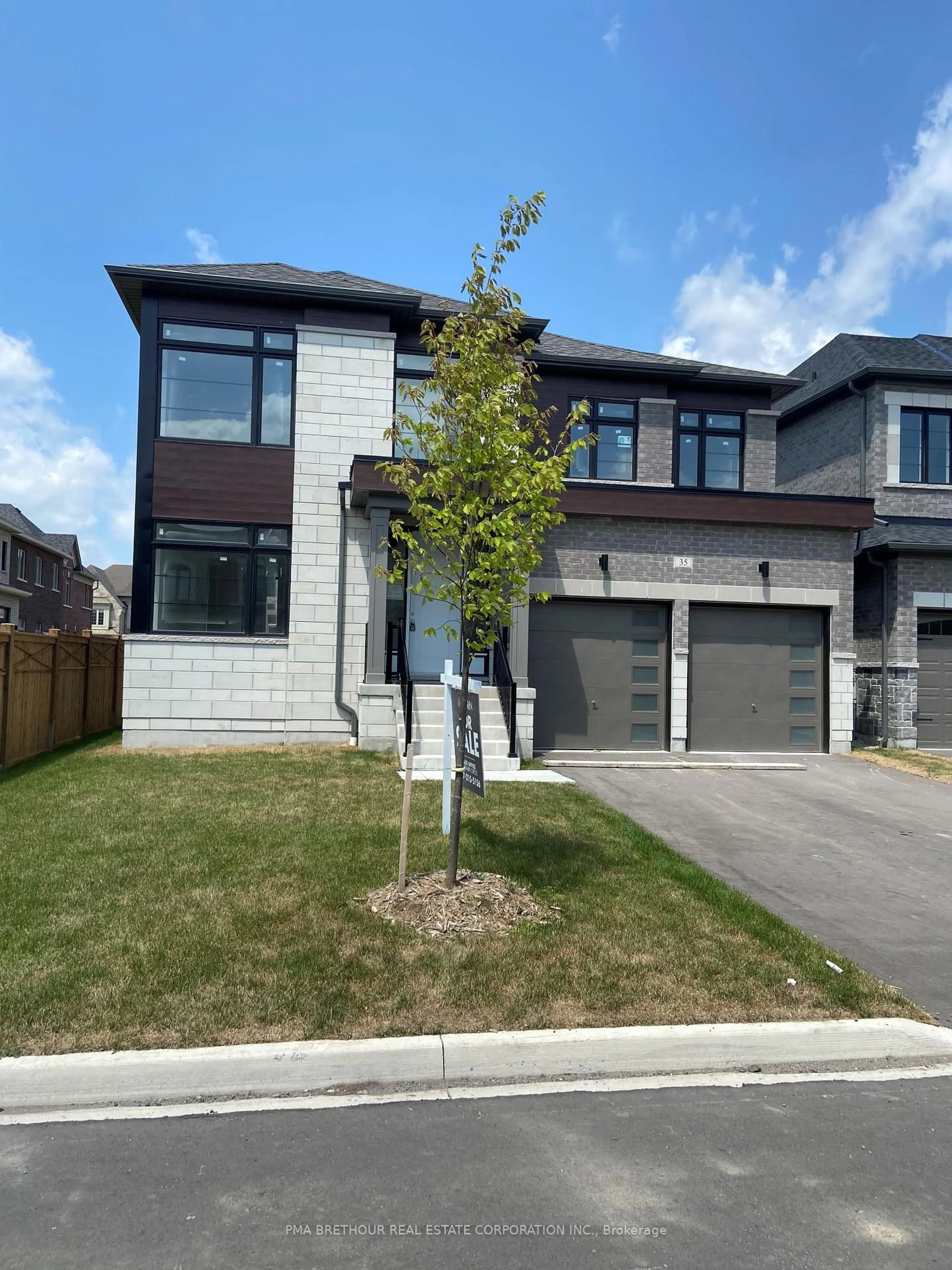 Home with brick exterior material, street for 35 Brabin Circ, Whitby Ontario L1P 0B9
