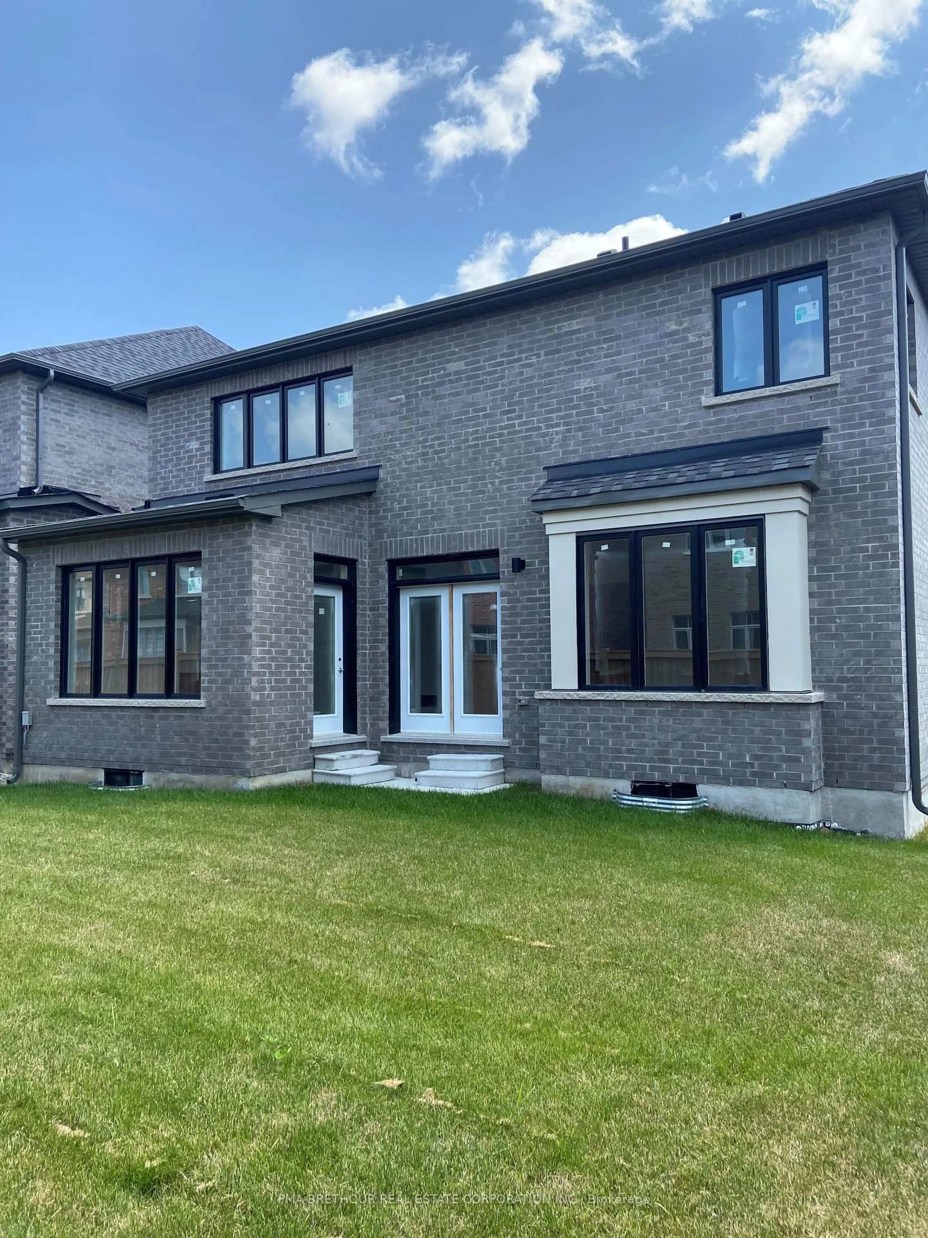 Home with brick exterior material, unknown for 35 Brabin Circ, Whitby Ontario L1P 0B9