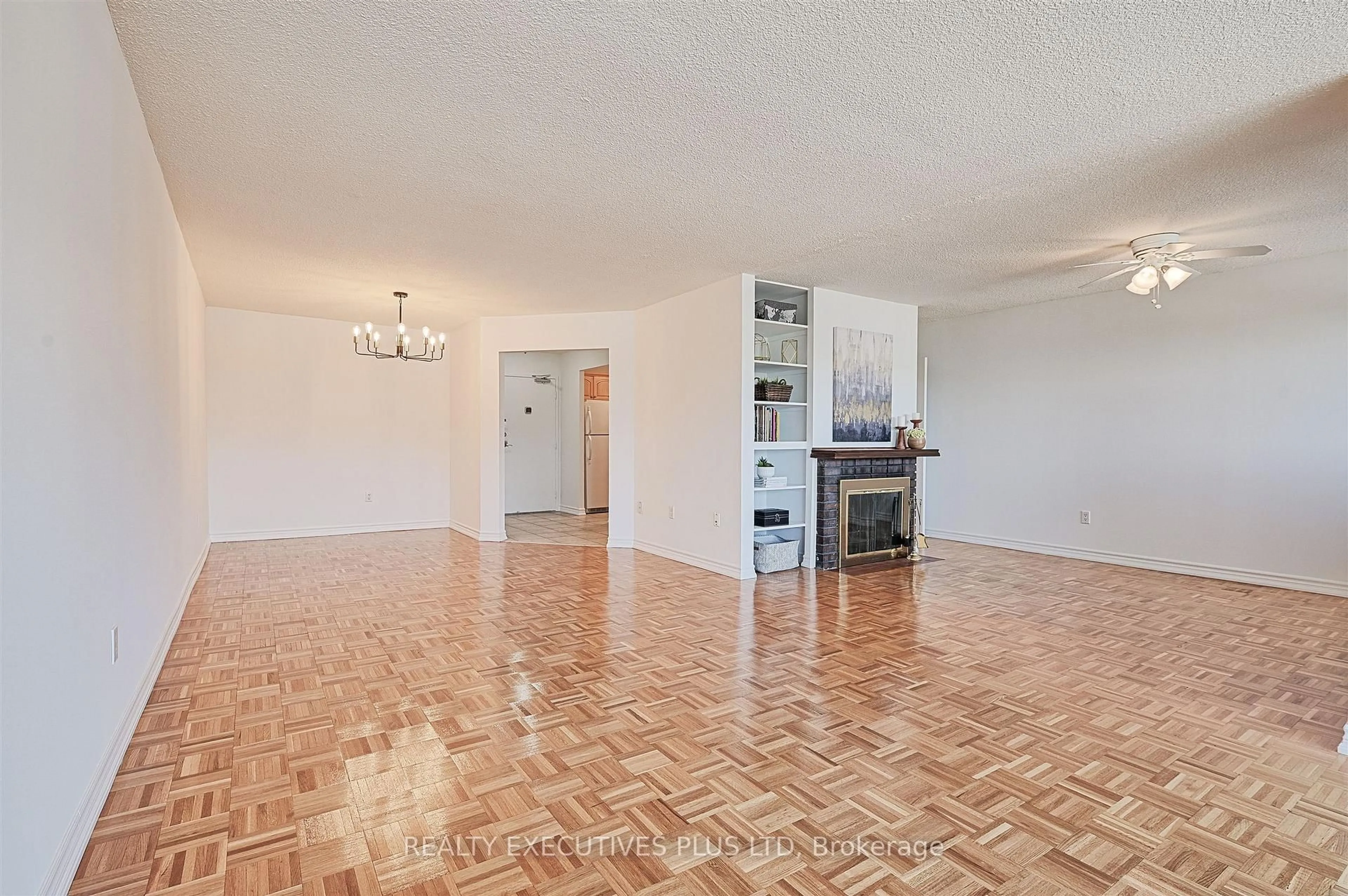 A pic of a room for 55 Huntingdale Blvd #1801, Toronto Ontario M1W 2N9