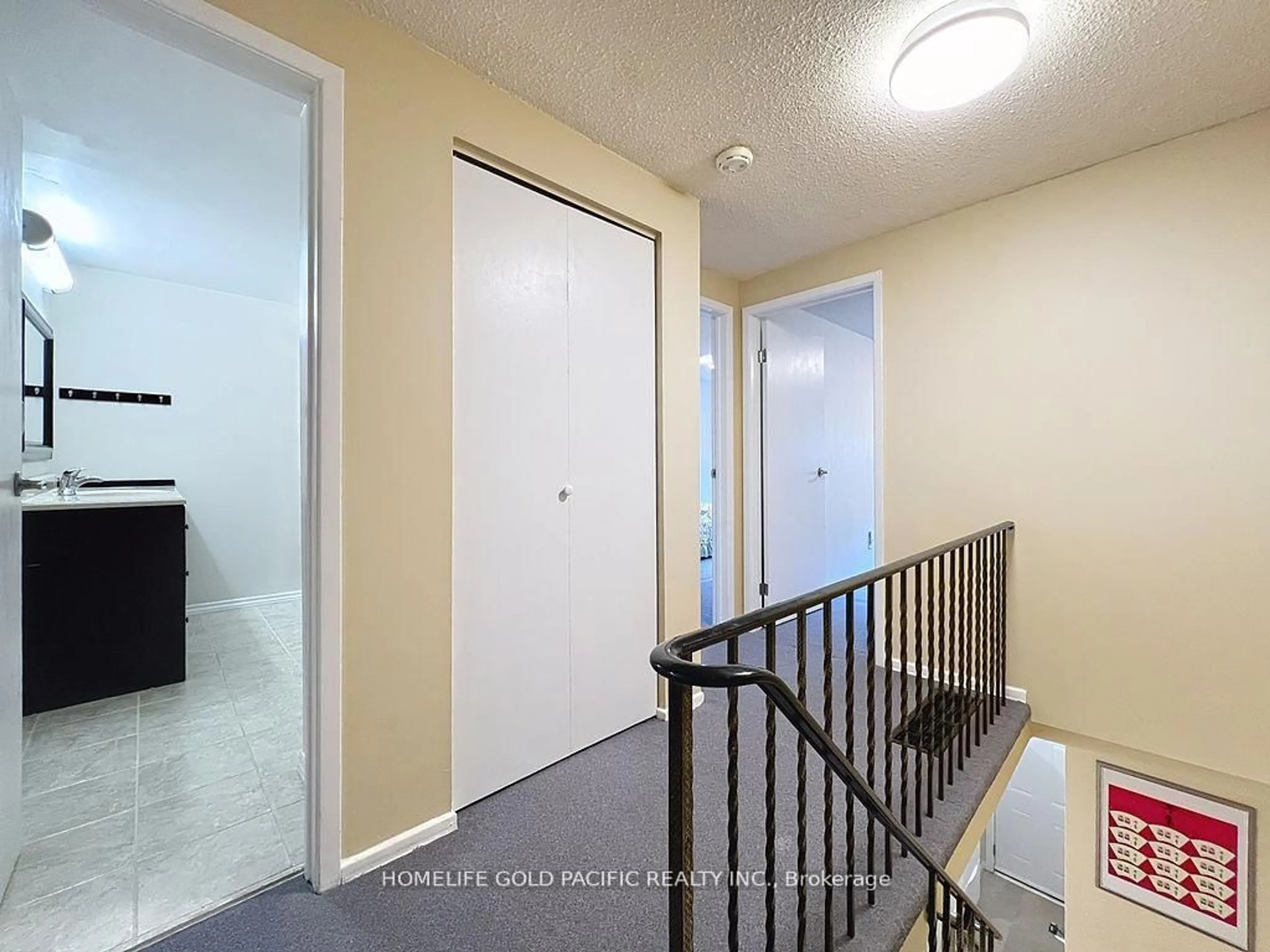 Unknown for 42 Stonehill Crt #11, Toronto Ontario M1W 2V3