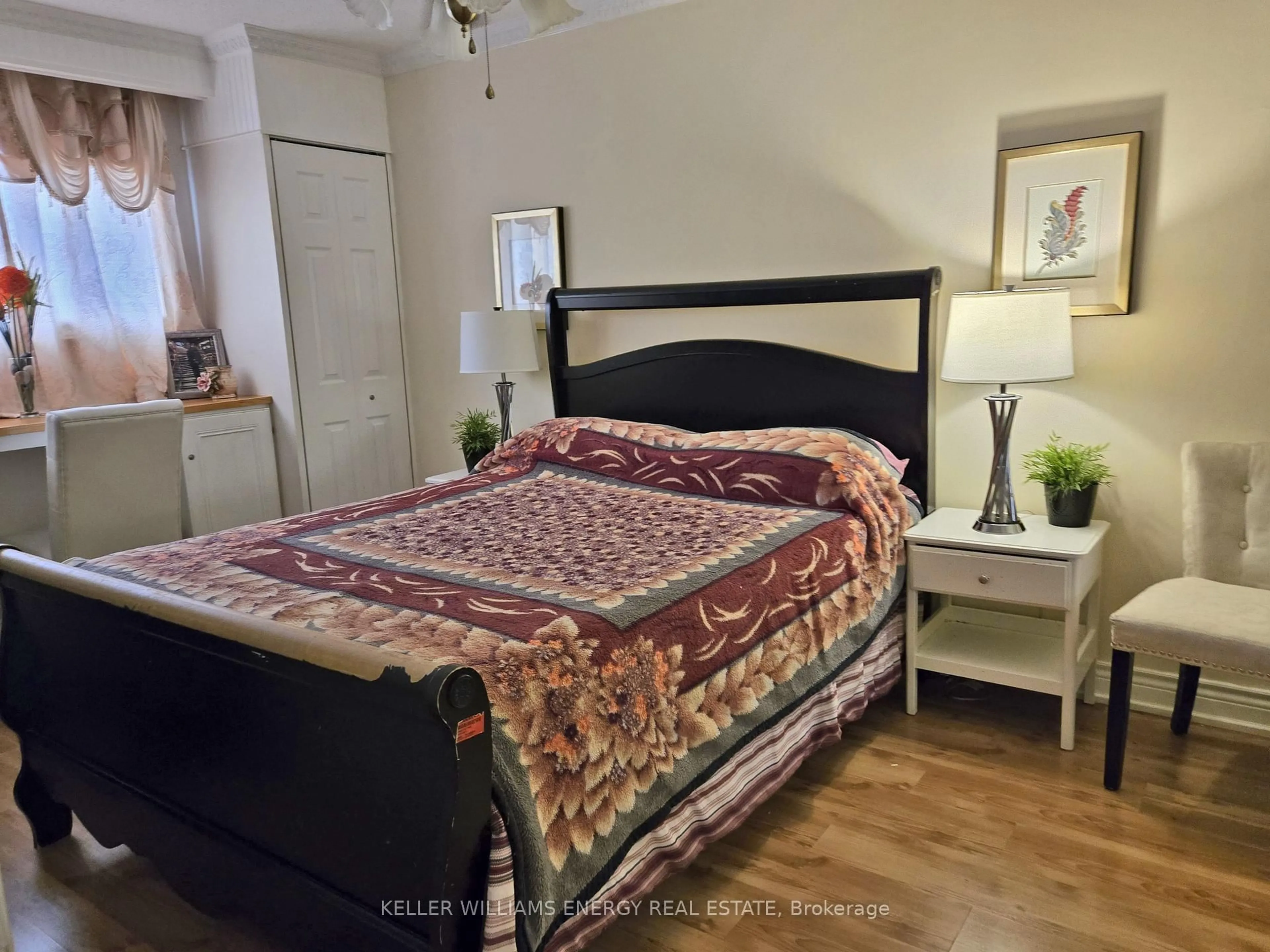Bedroom with bed, wood/laminate floor for 110 Littleleaf Dr, Toronto Ontario M1B 1Z2