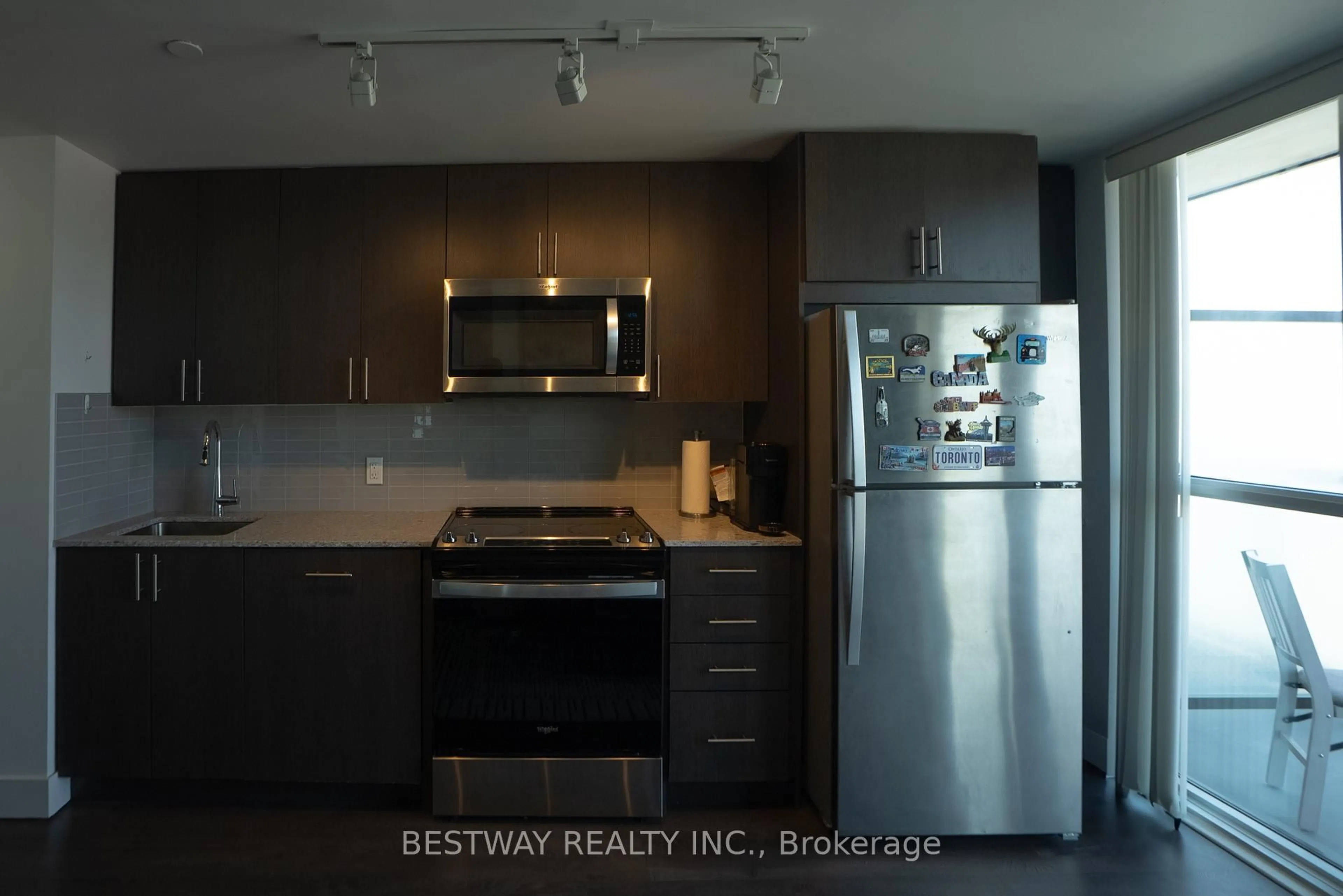 Unknown for 2550 Simcoe St #607, Oshawa Ontario L1L 0R5