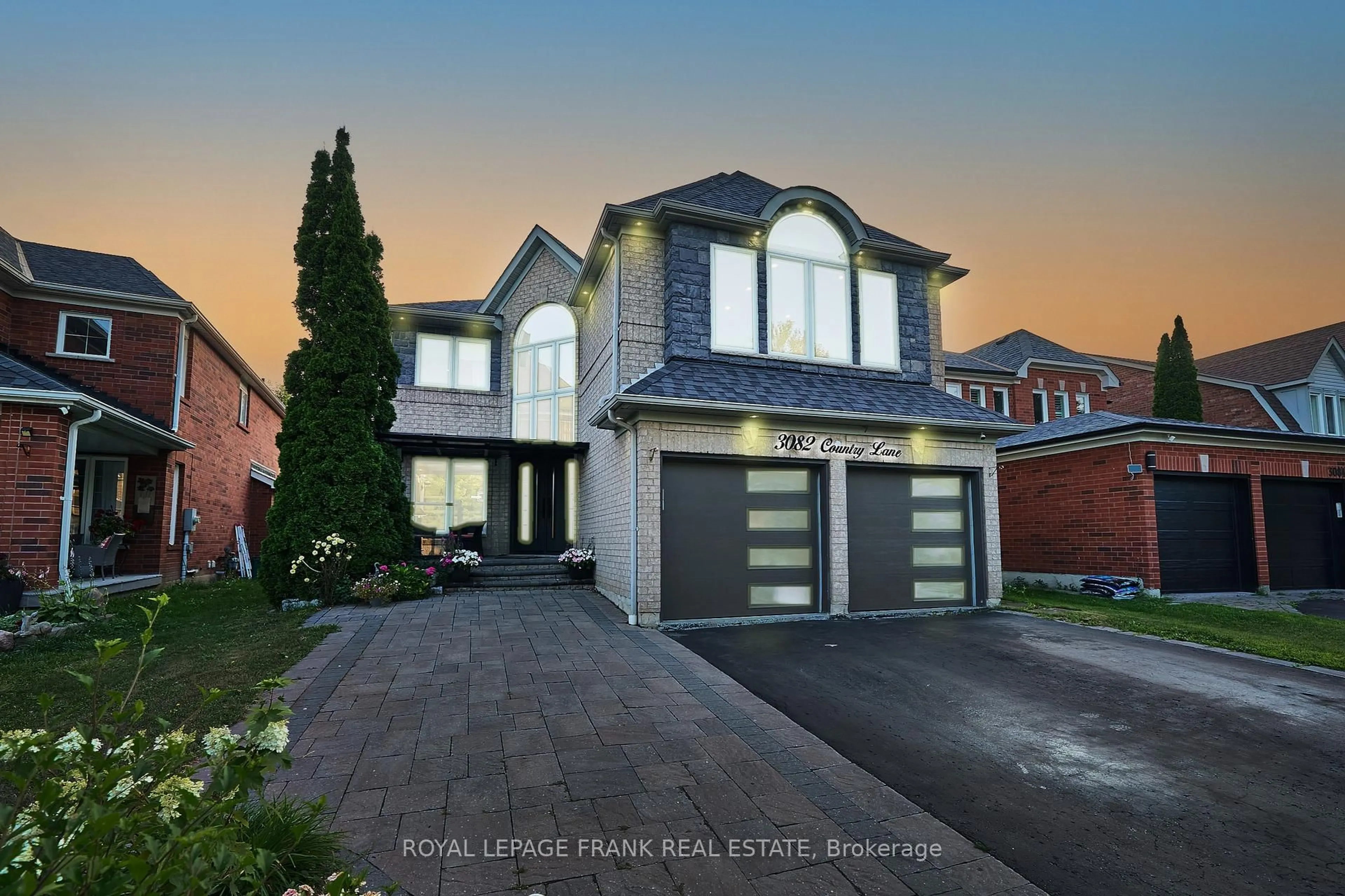 Home with brick exterior material, street for 3082 Country Lane, Whitby Ontario L1P 1M3