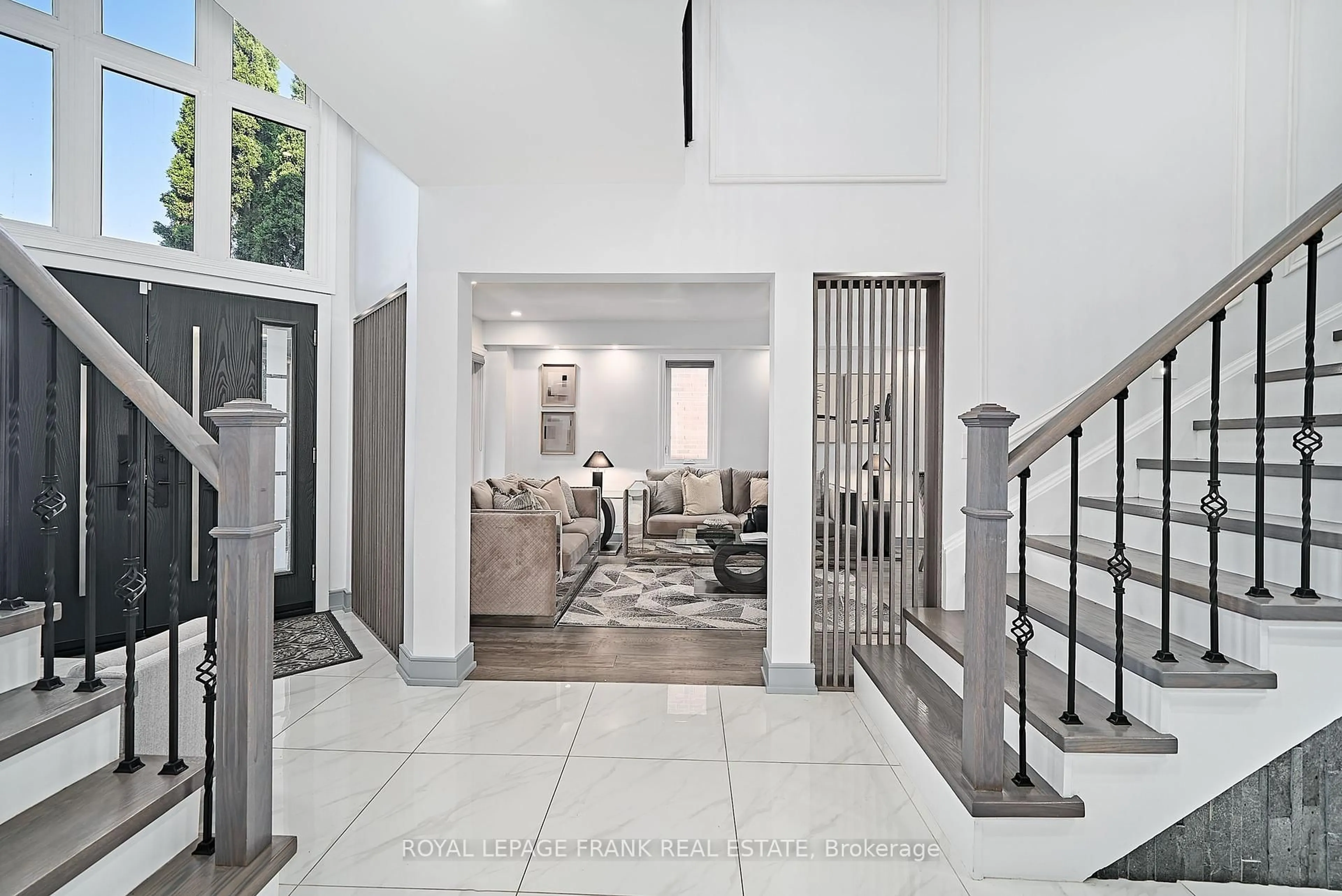 Unknown for 3082 Country Lane, Whitby Ontario L1P 1M3
