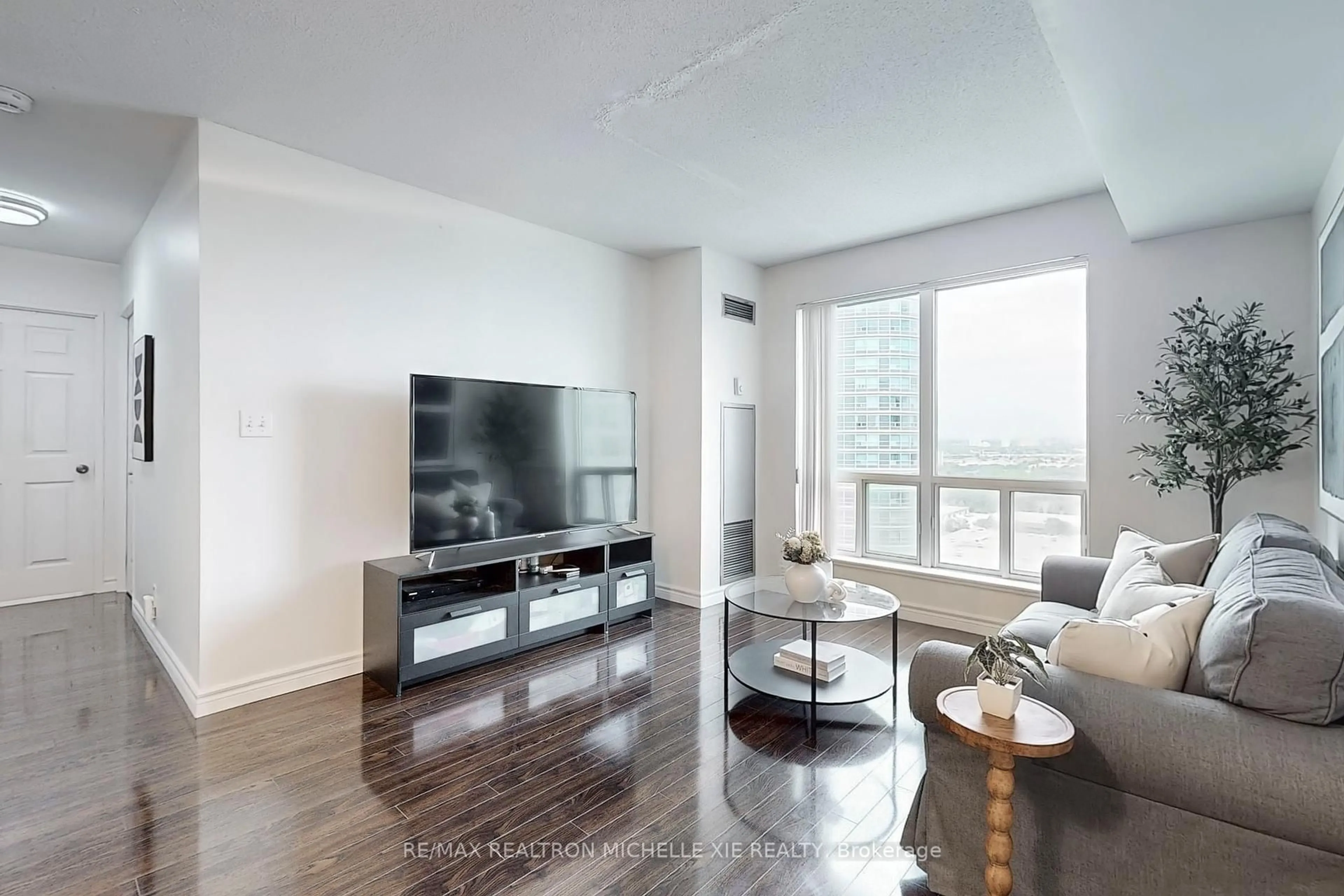 Living room with furniture, unknown for 1 Lee Centre Dr #Ph201, Toronto Ontario M1H 3J2