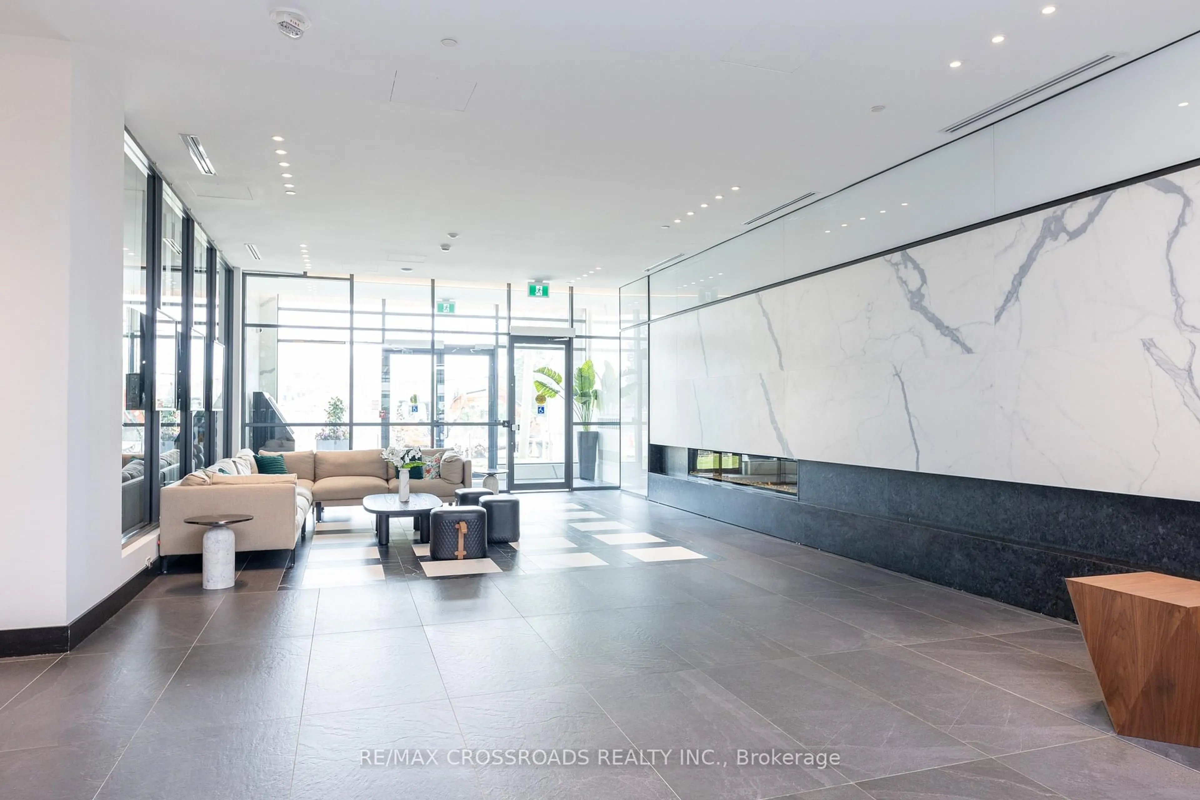 Lobby for 1480 Bayly St #1701, Pickering Ontario L1W 3T8