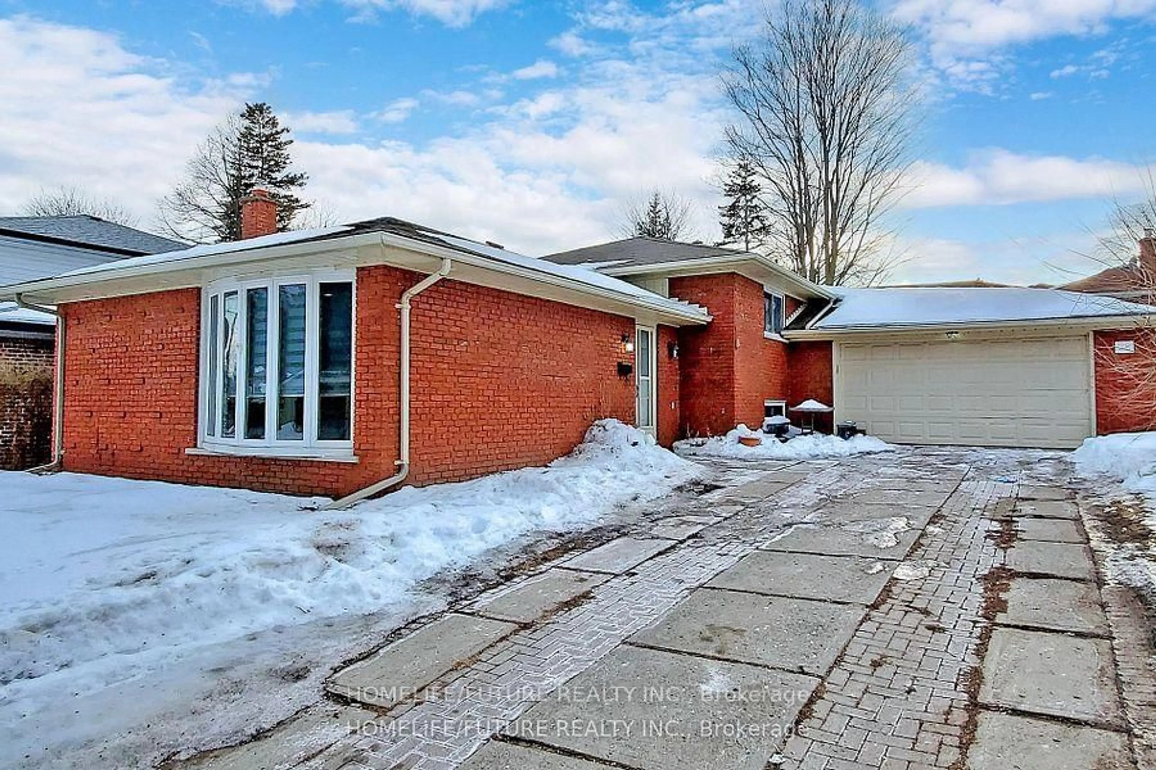 Home with brick exterior material, street for 28 Skyridge Rd, Toronto Ontario M1E 4P1