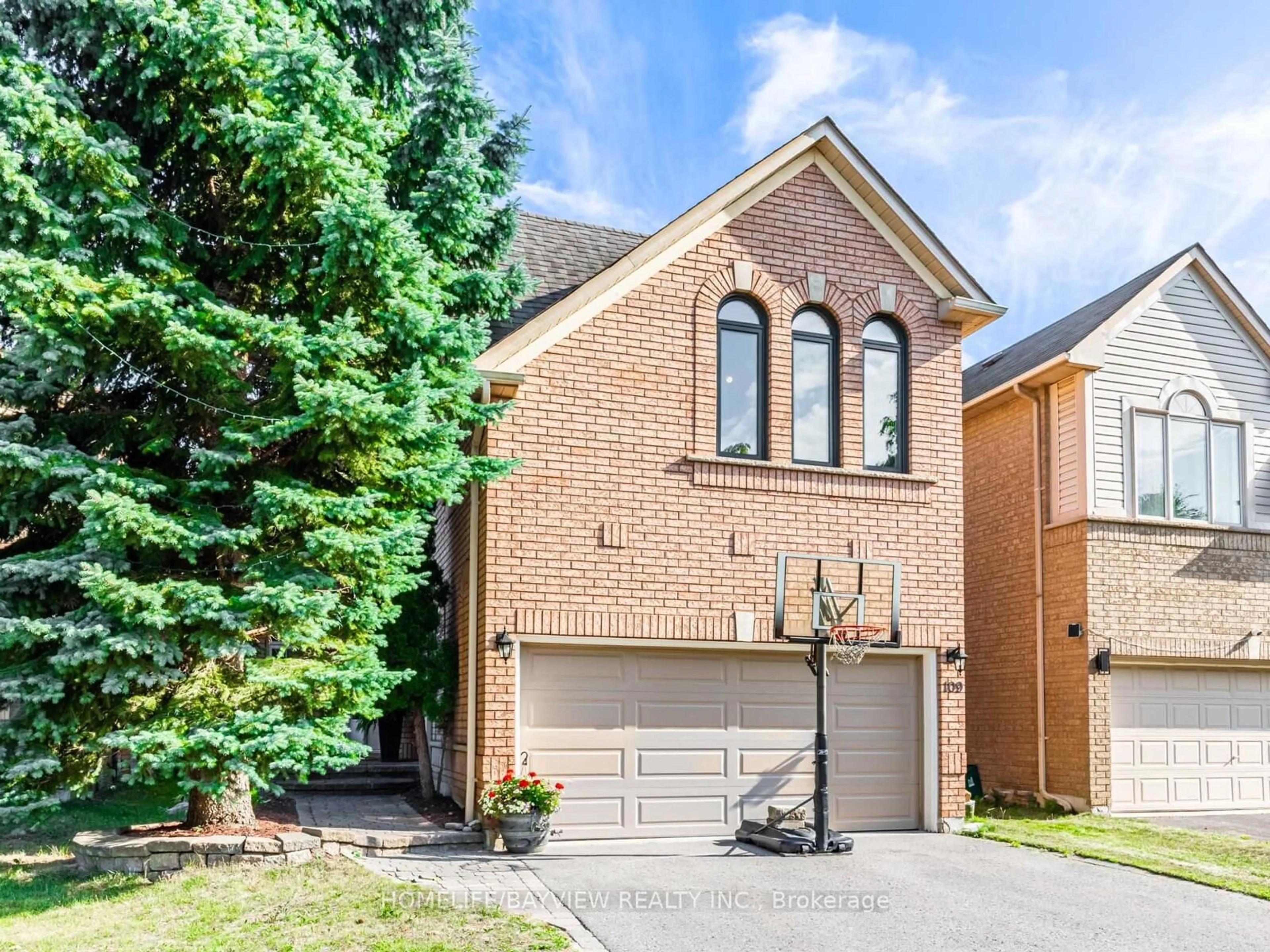 Home with brick exterior material, street for 109 Thicket Cres, Pickering Ontario L1V 6S5