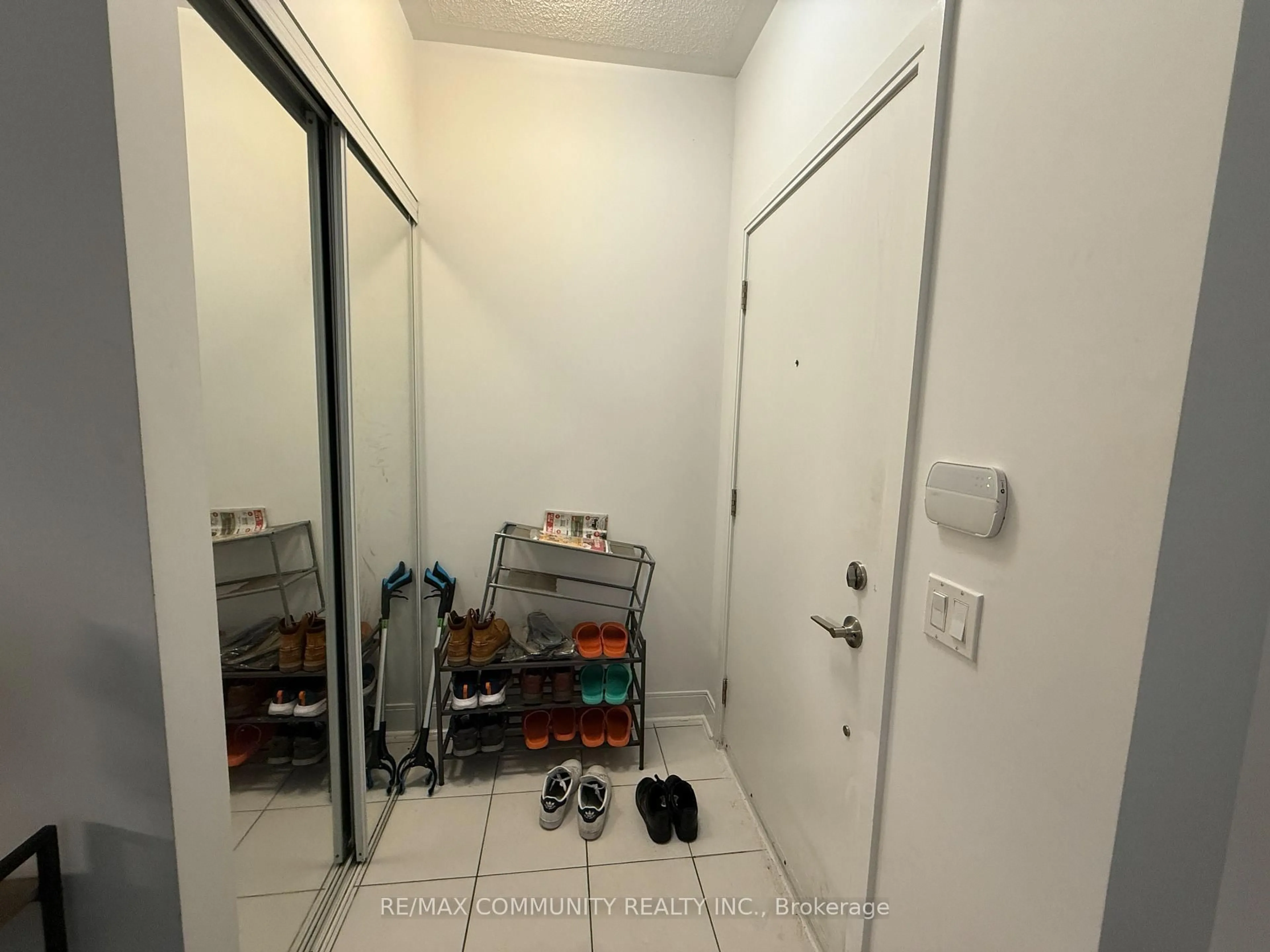 Unknown for 315 Village Green Sq #51, Toronto Ontario M1S 0L2