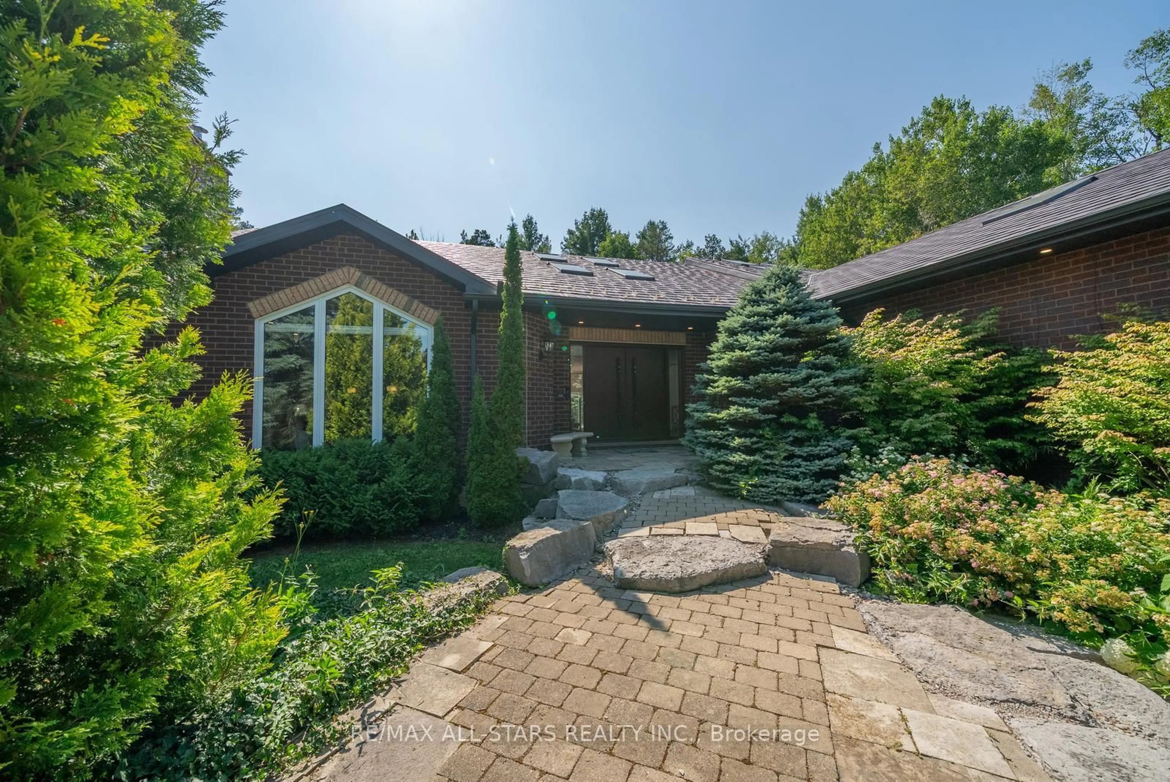 Unknown for 64 Woodbridge Circ, Scugog Ontario L9L 2A9