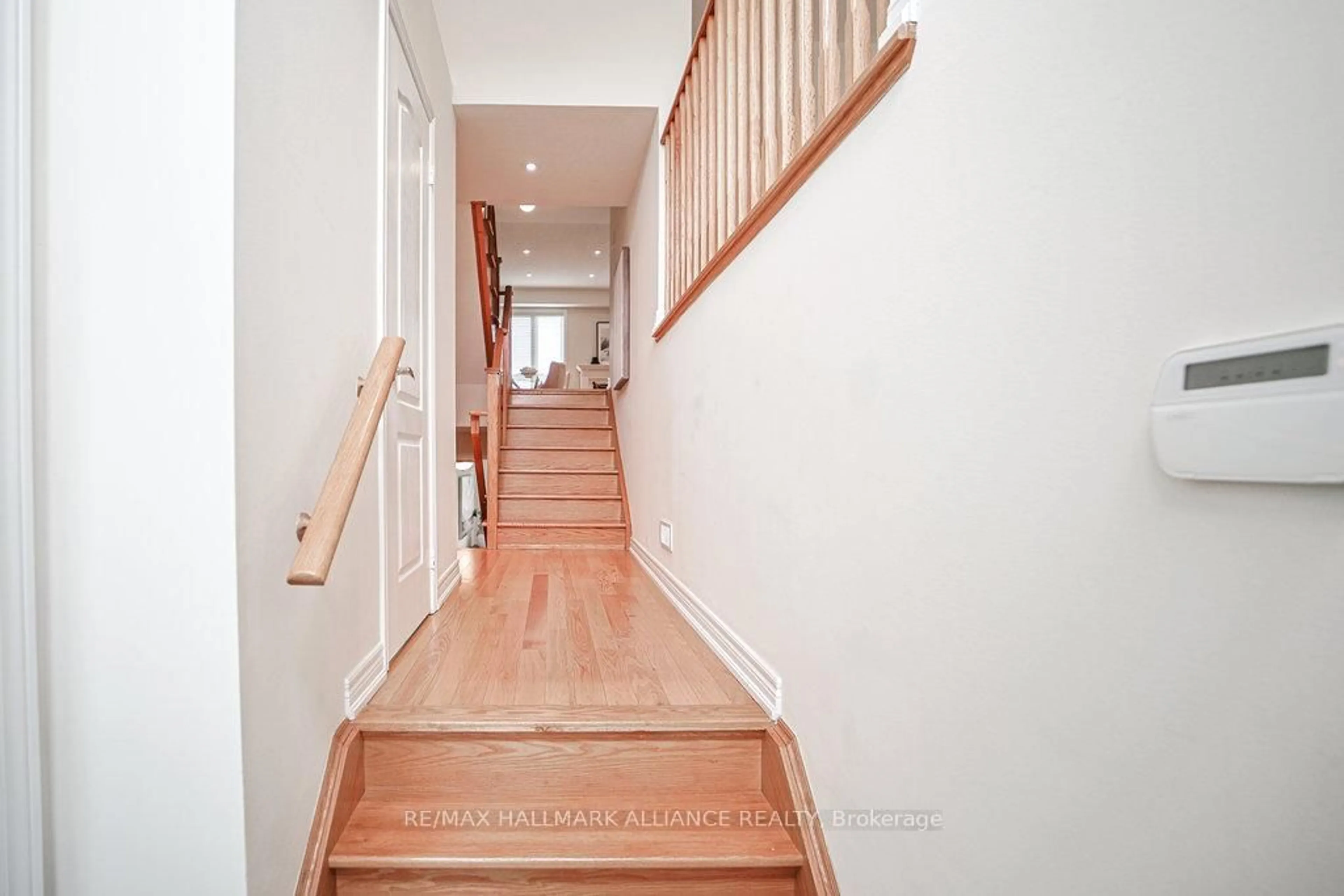 Unknown for 43 Belanger Cres, Toronto Ontario M1L 0H3