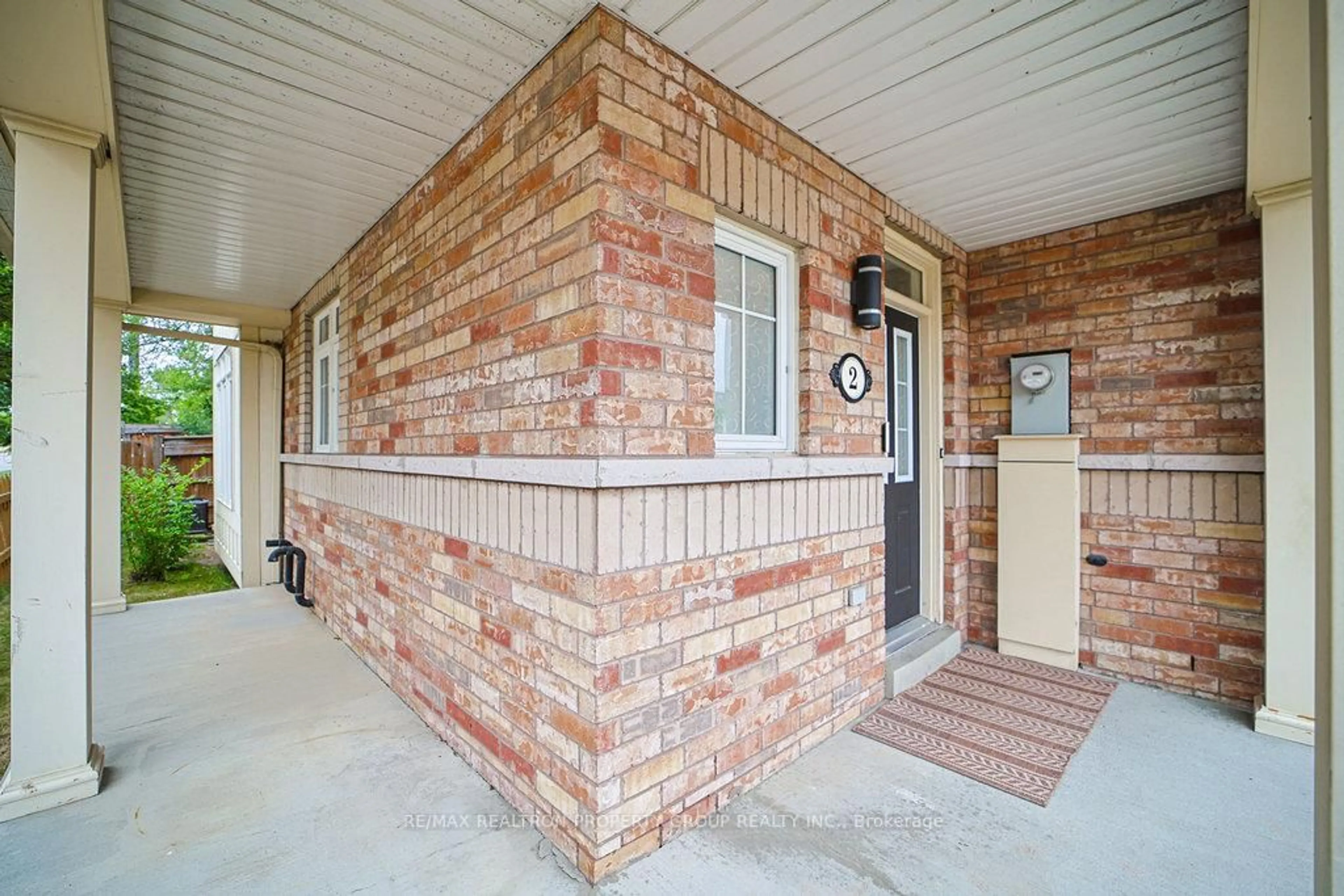 Unknown for 2 Croker Dr, Ajax Ontario L1S 7T3