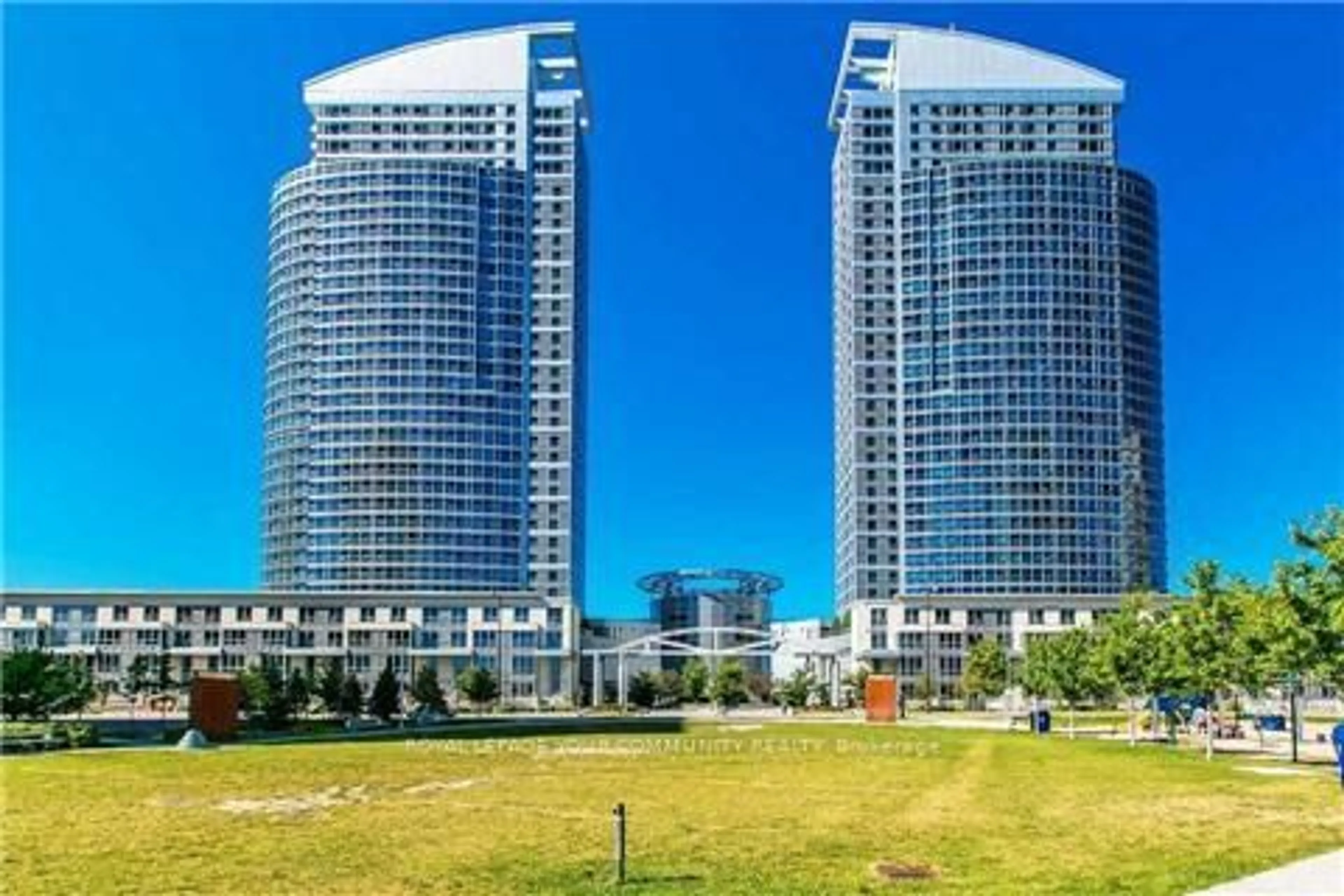 Unknown for 38 Lee Centre Dr #3512, Toronto Ontario M1H 3J7