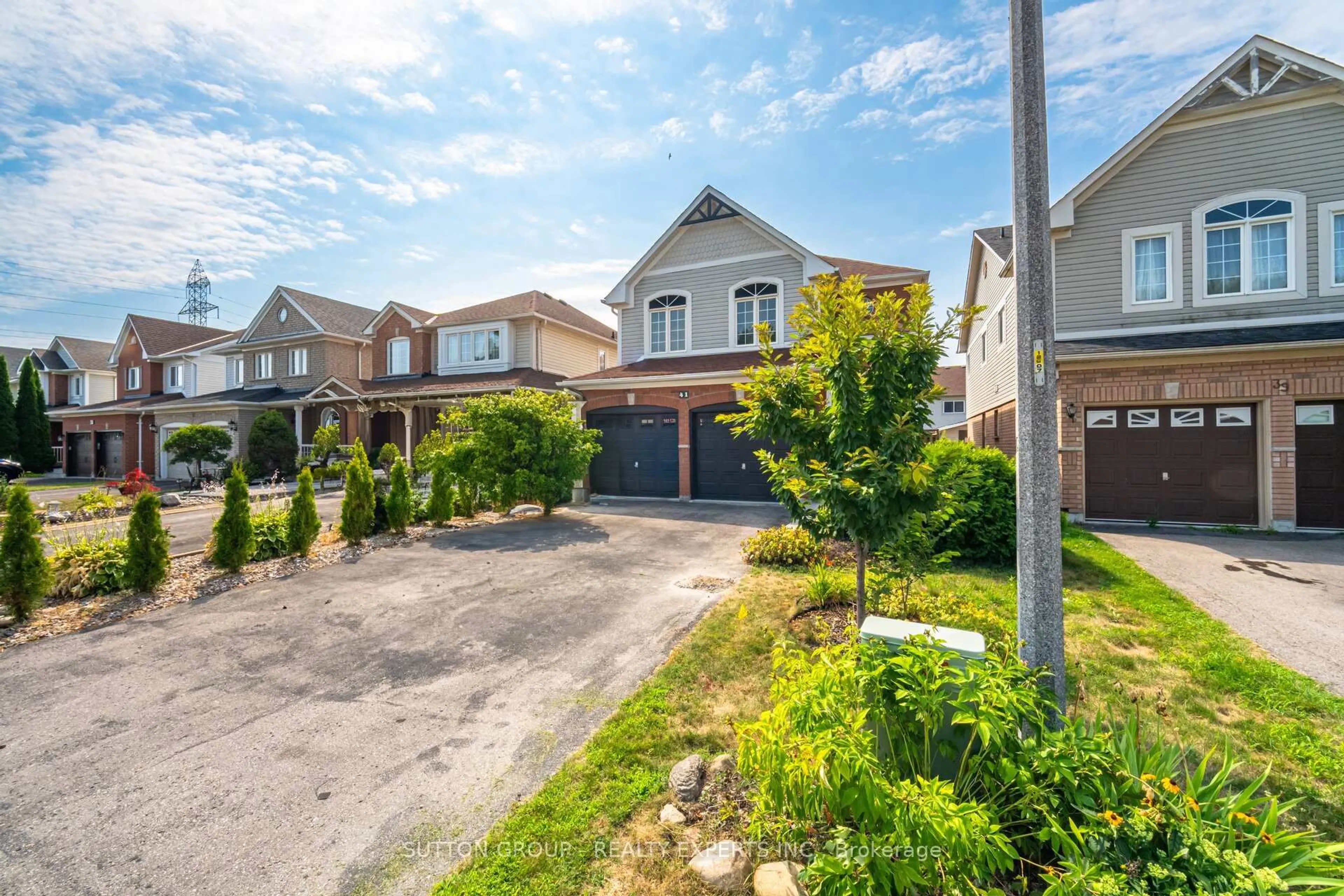 Unknown for 41 Solmar Ave, Whitby Ontario L1R 2Z6