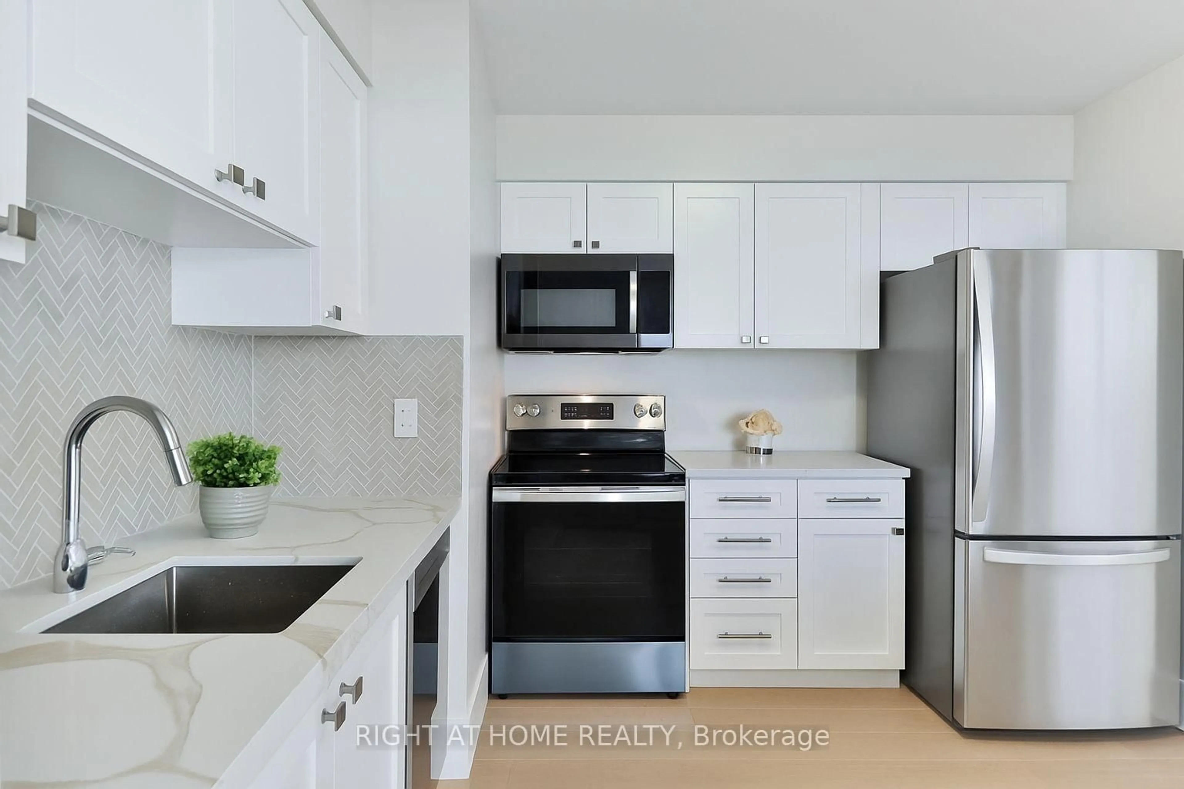 Standard kitchen, unknown for 207 Galloway Rd #701, Toronto Ontario M1E 4X3