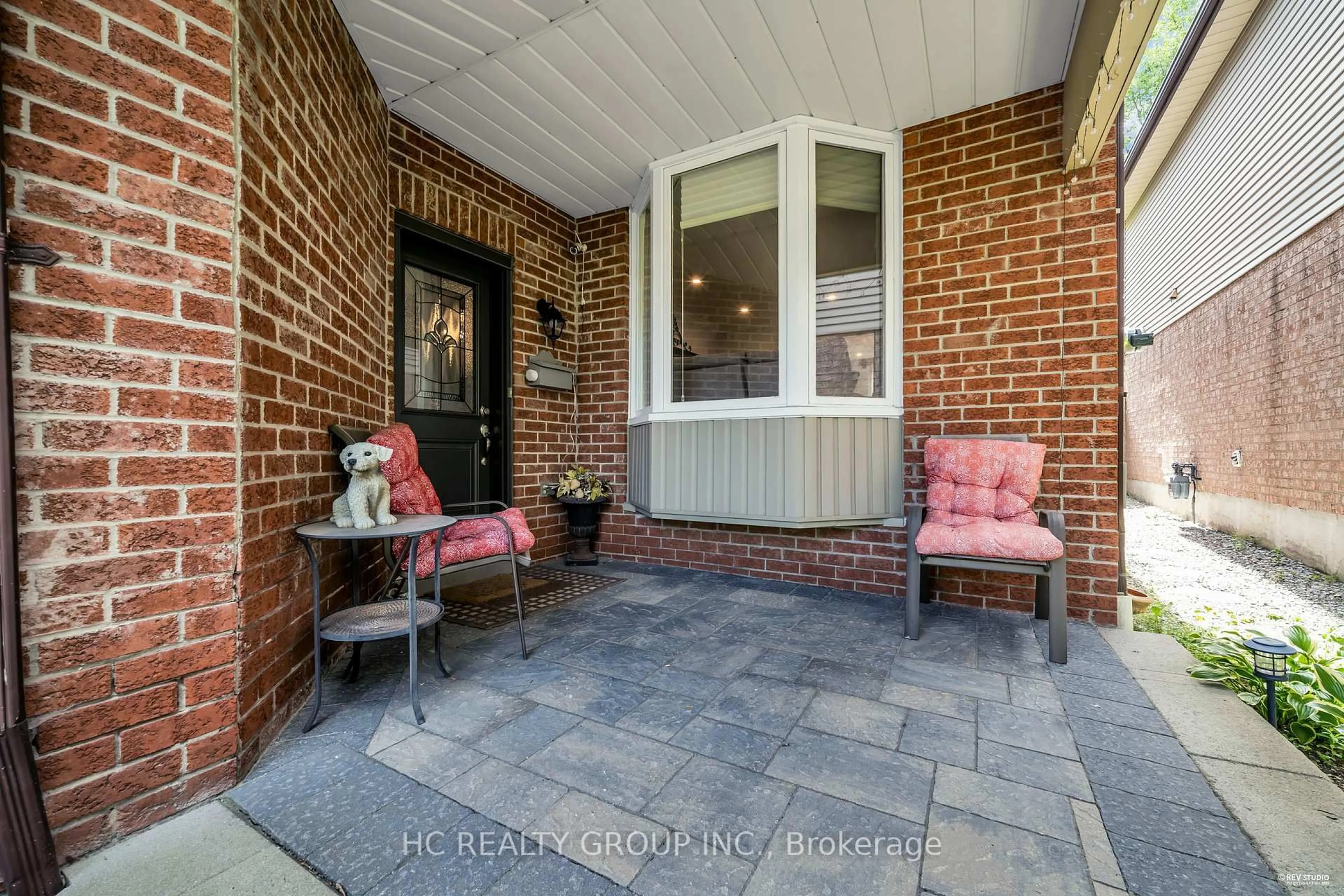 Home with brick exterior material, street for 1708 Echo Point Crt, Pickering Ontario L1V 5C9