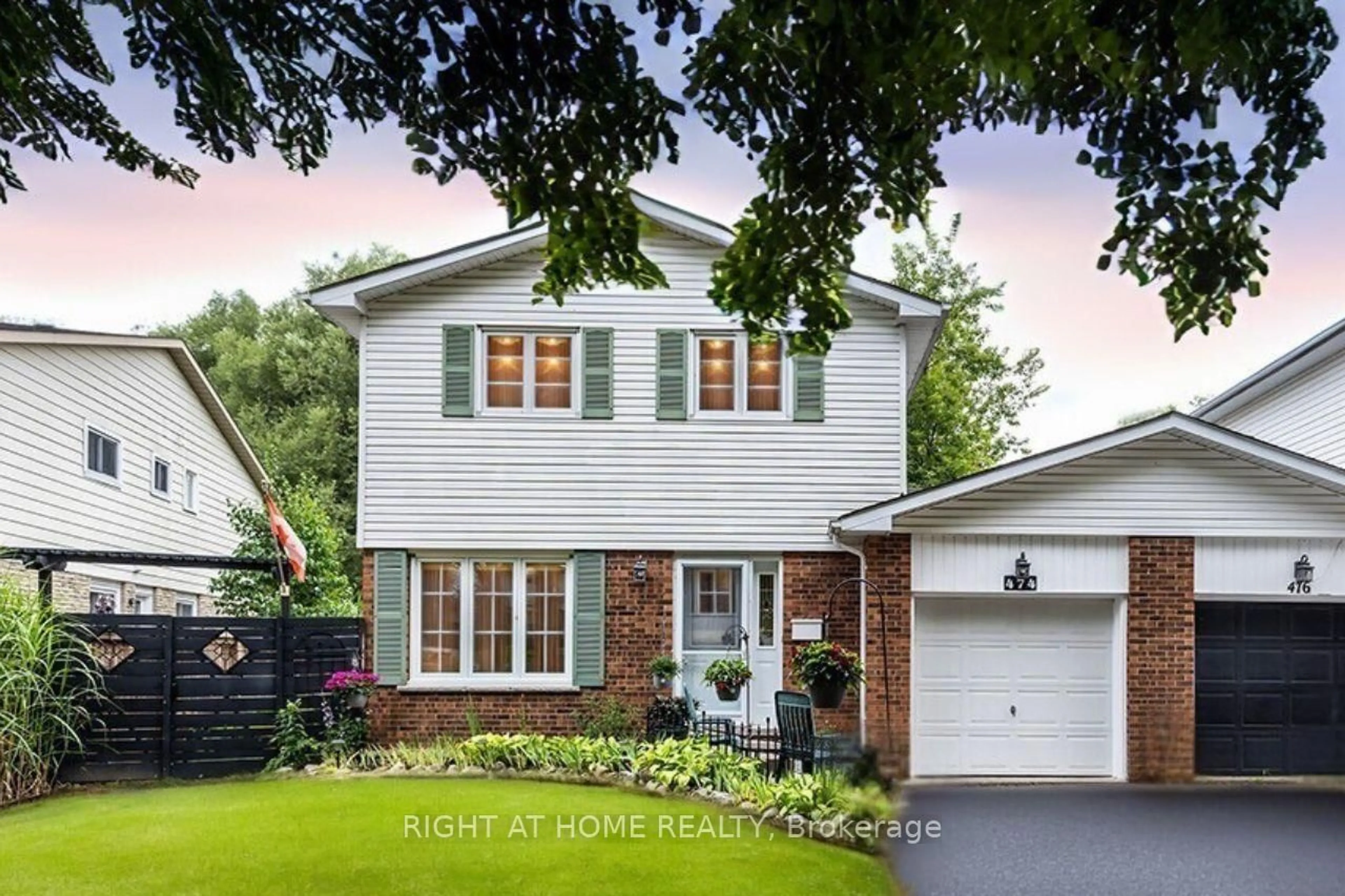 Home with brick exterior material, street for 474 Lanark Dr, Oshawa Ontario L1J 6H7