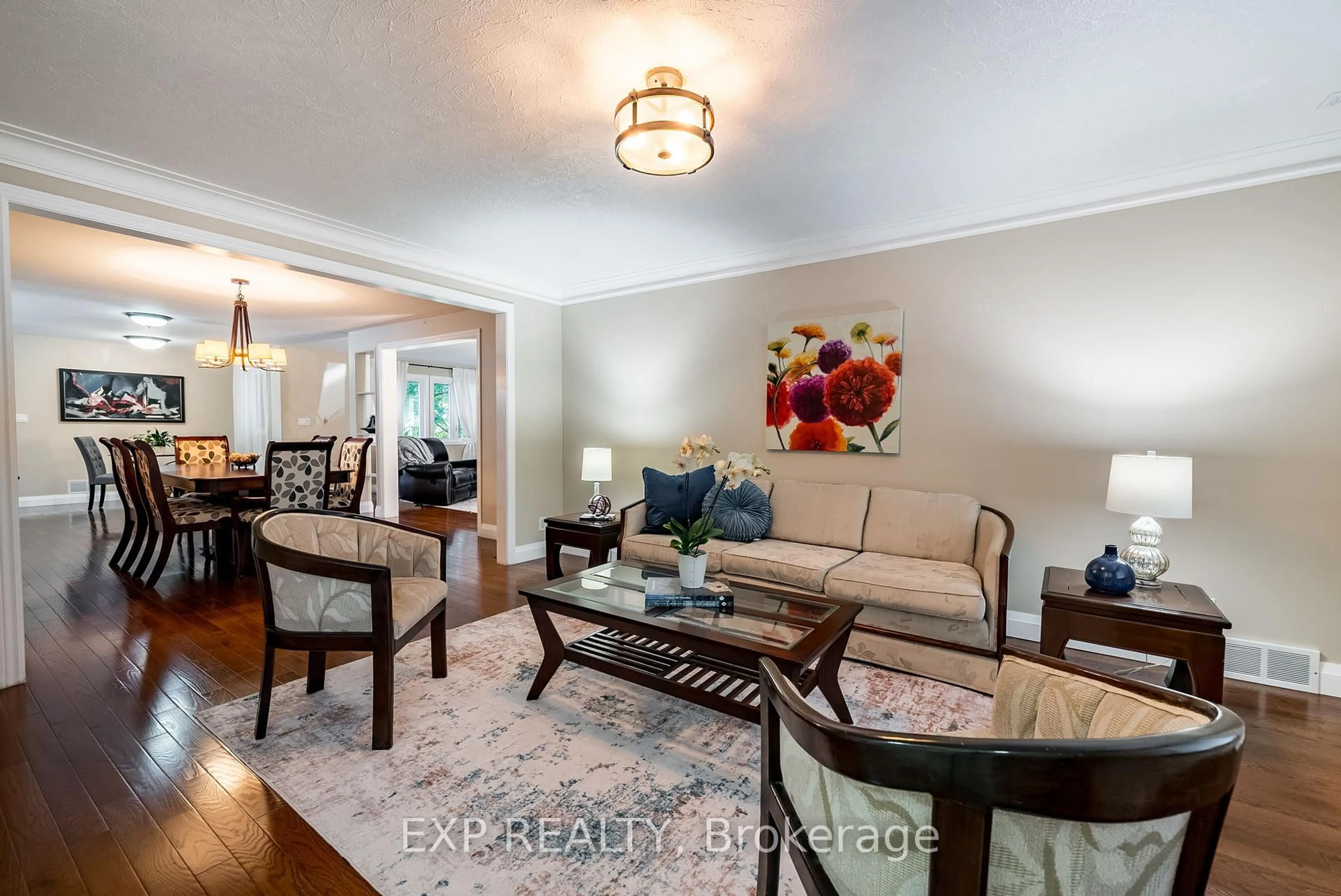 Living room with furniture, unknown for 301 Kendalwood Rd, Whitby Ontario L1N 2G2