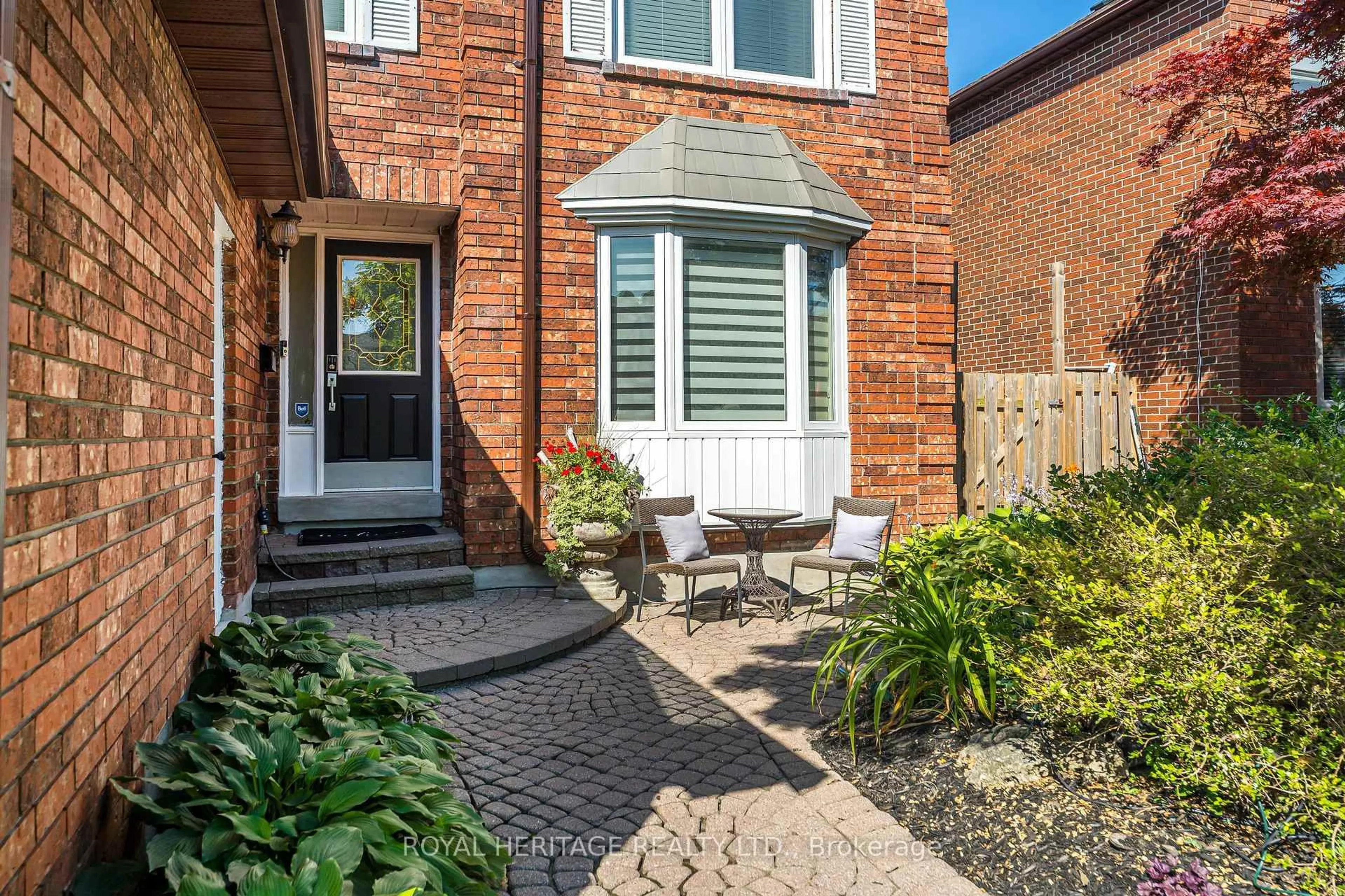 Home with brick exterior material, street for 756 Stonepath Circ, Pickering Ontario L1V 3T1