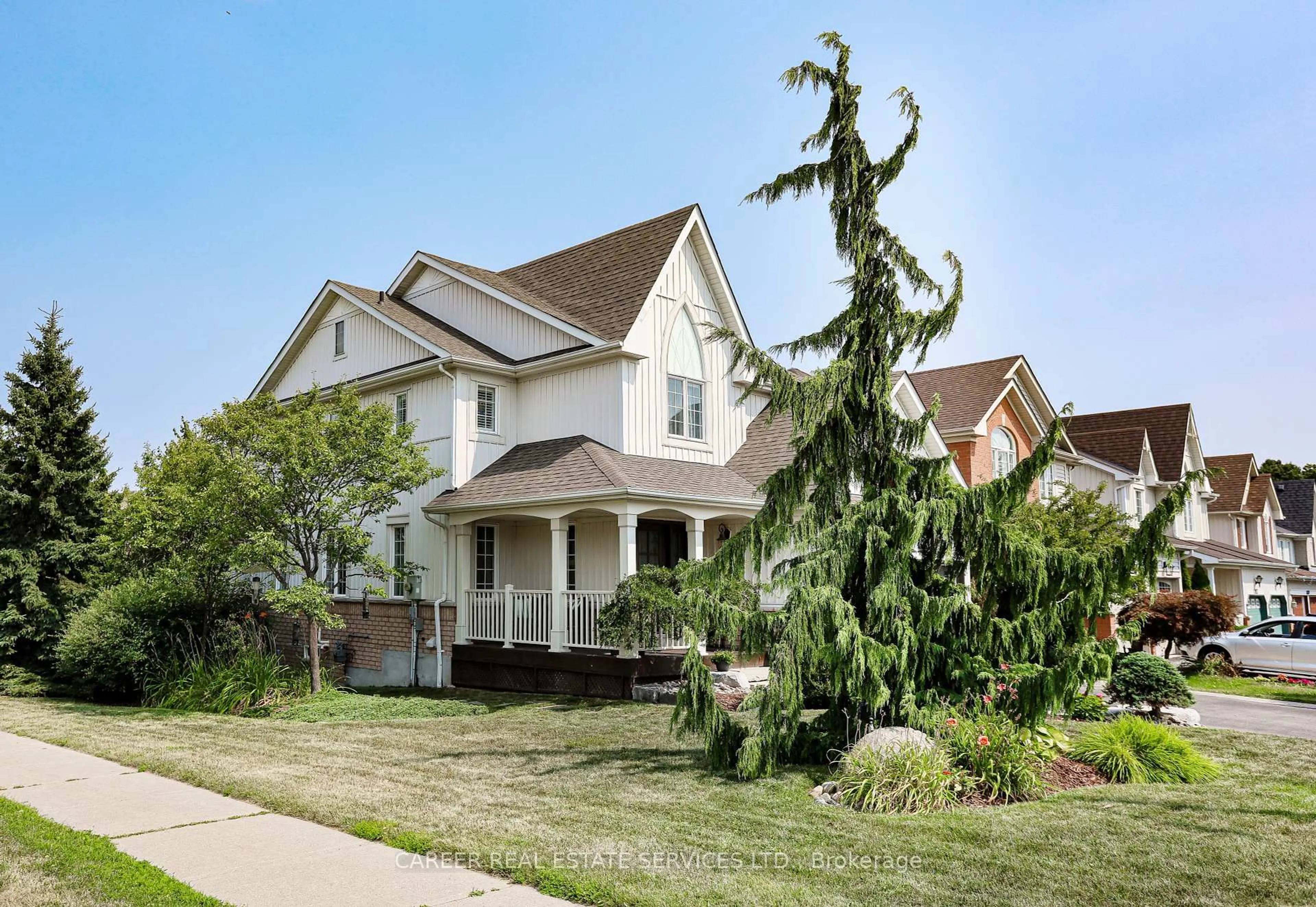Home with vinyl exterior material, street for 1091 Trail Valley Dr, Oshawa Ontario L1K 2W2