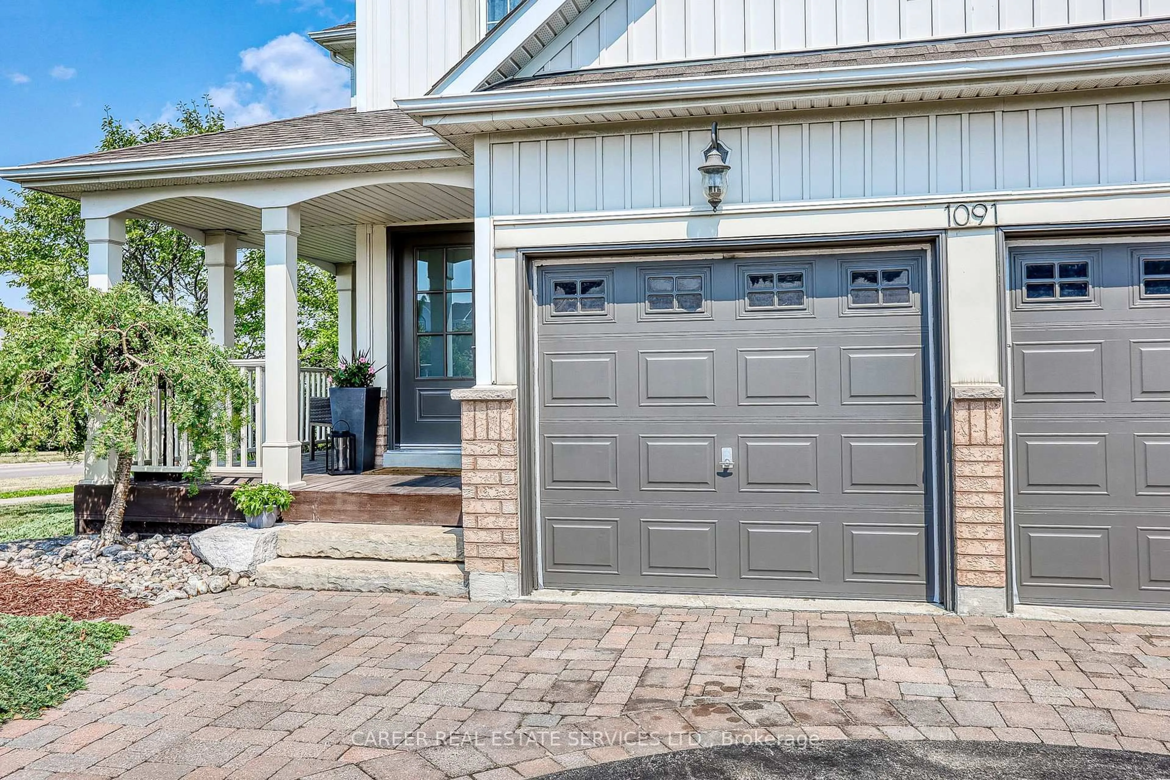 Home with brick exterior material, street for 1091 Trail Valley Dr, Oshawa Ontario L1K 2W2