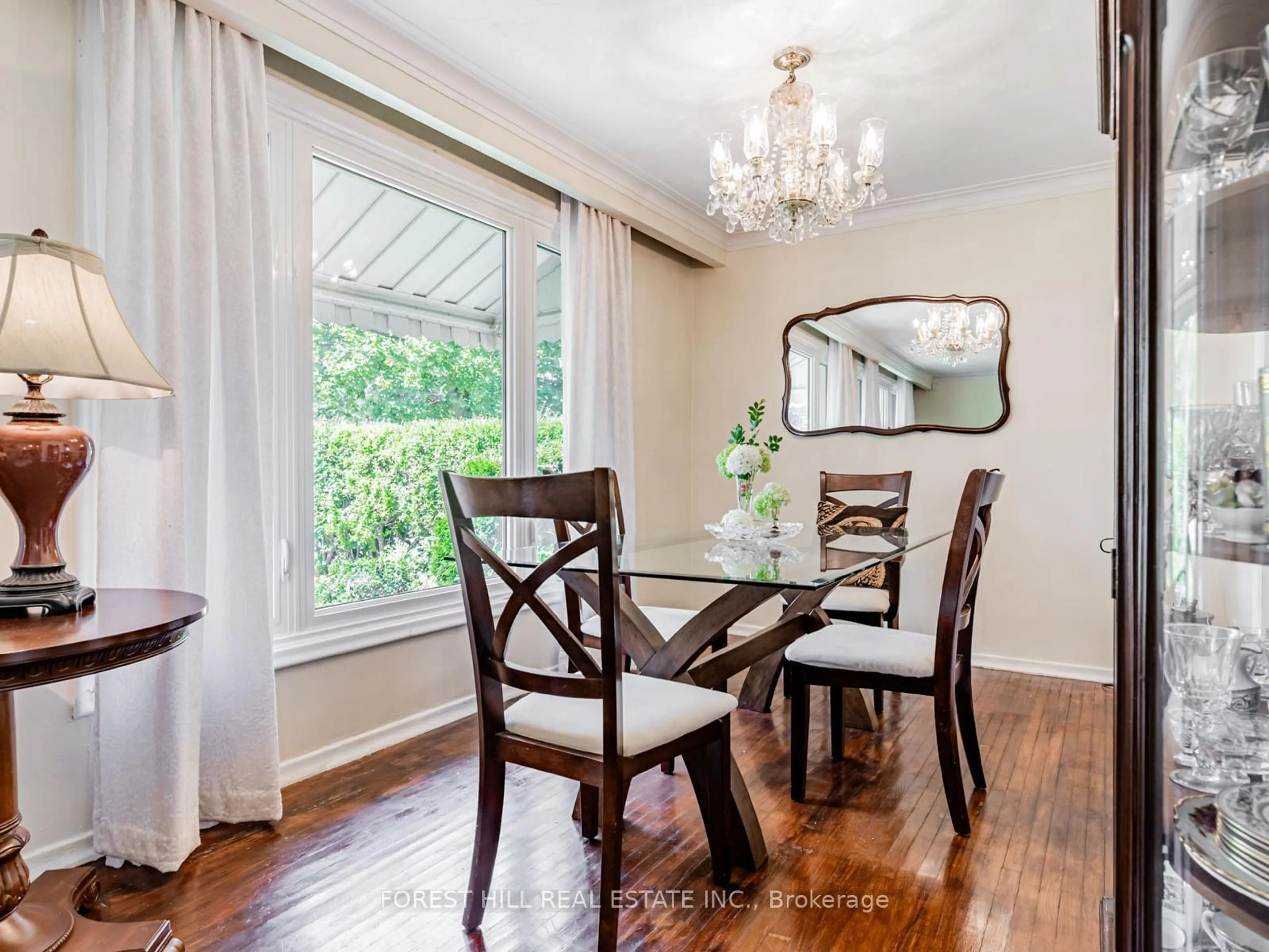 Dining room, wood/laminate floor for 27 Fitzgibbon Ave, Toronto Ontario M1K 3Z7
