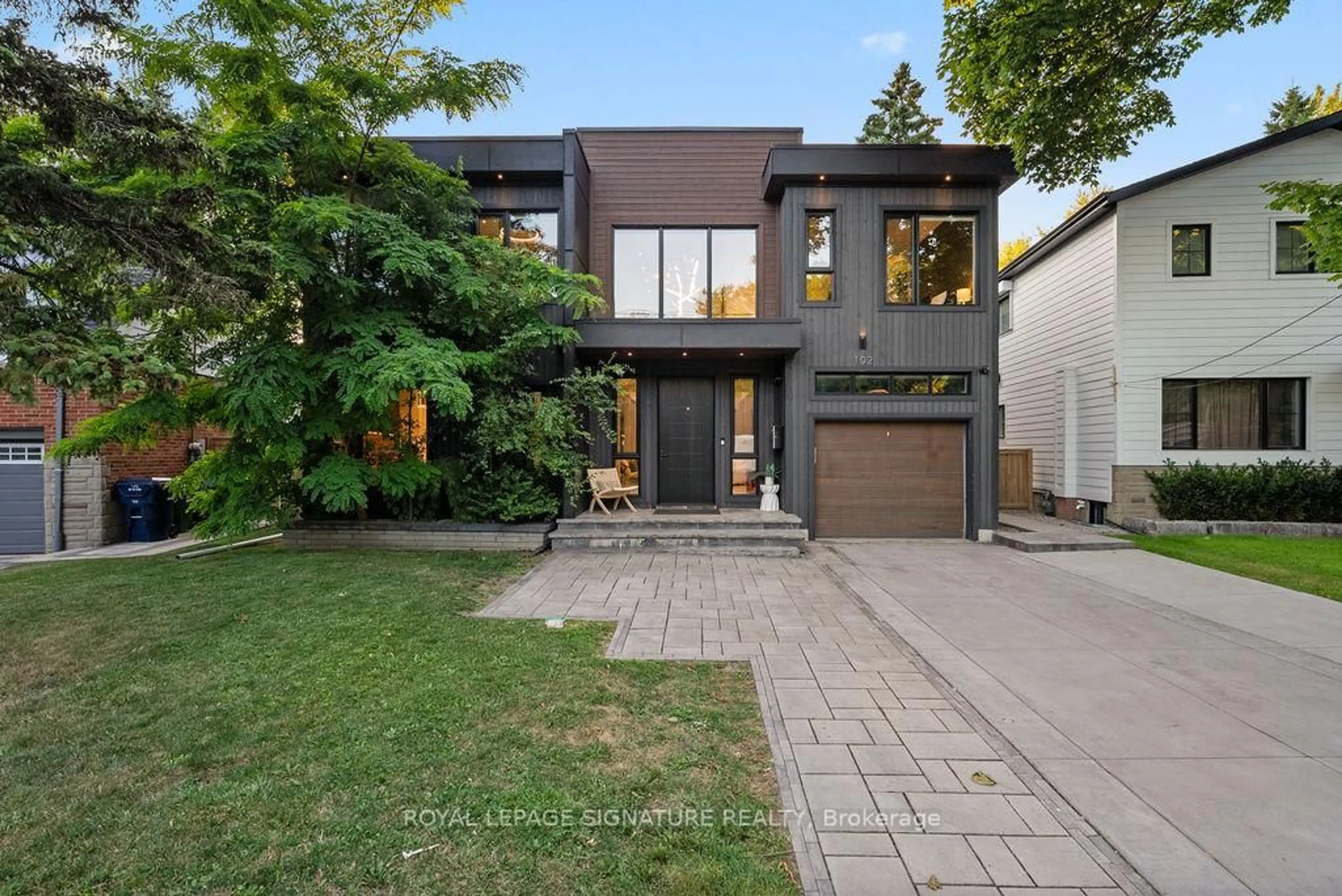 Home with brick exterior material, street for 102 Midland Ave, Toronto Ontario M1N 4A2
