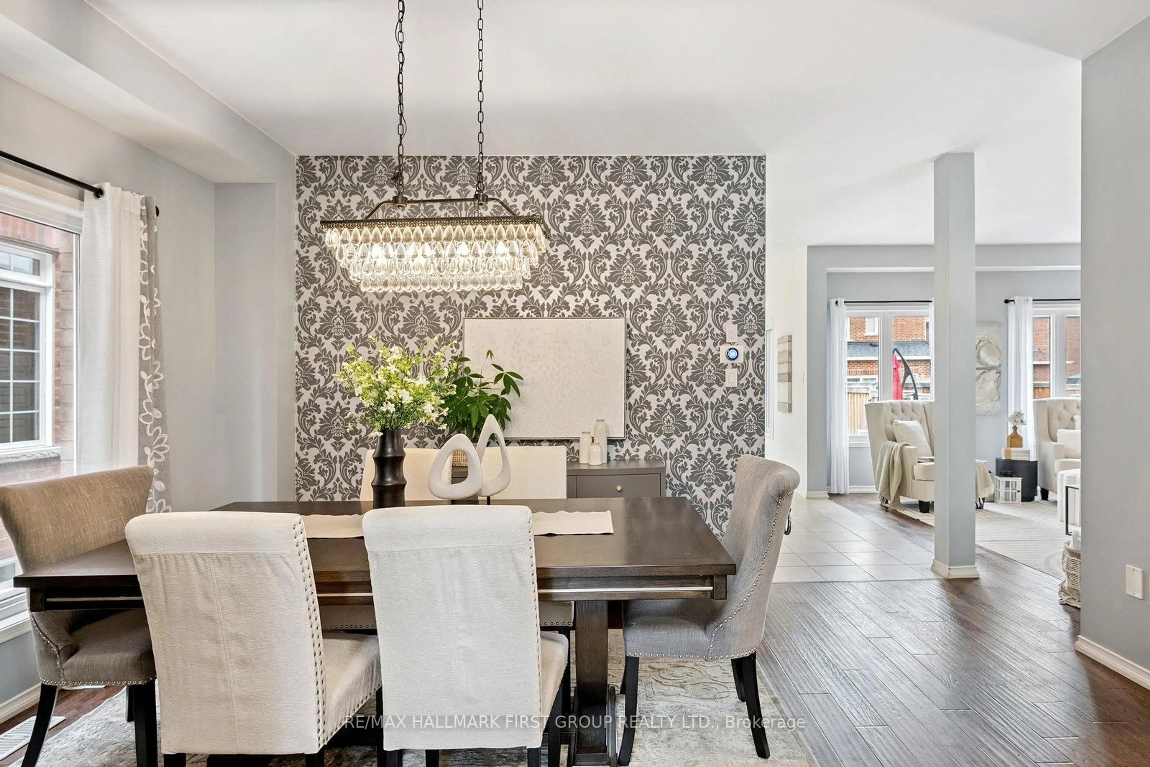 Dining room, unknown for 1737 Douglas Langtree Dr, Oshawa Ontario L1H 7K5