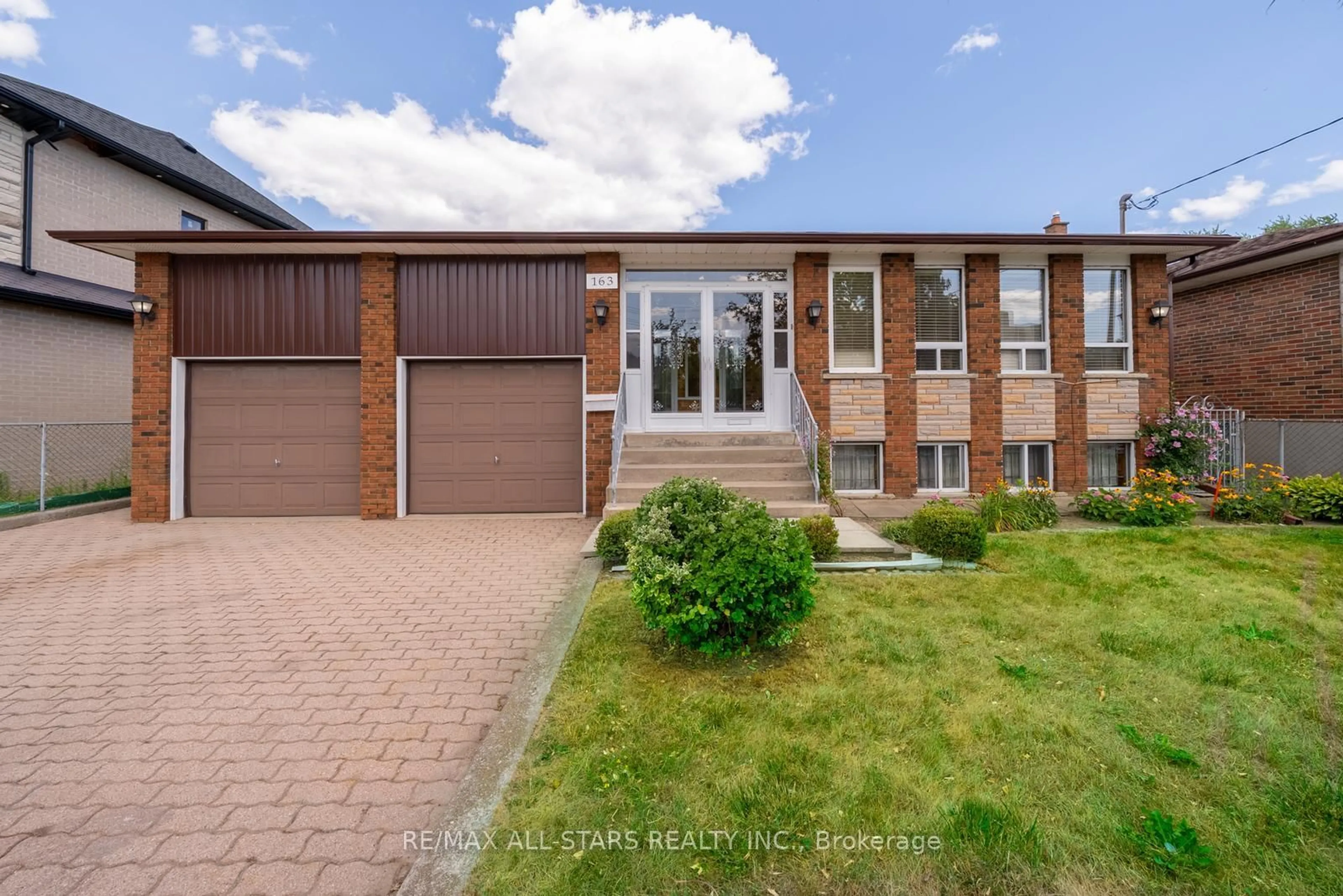 Home with brick exterior material, street for 163 Bellamy Rd, Toronto Ontario M1J 2L3