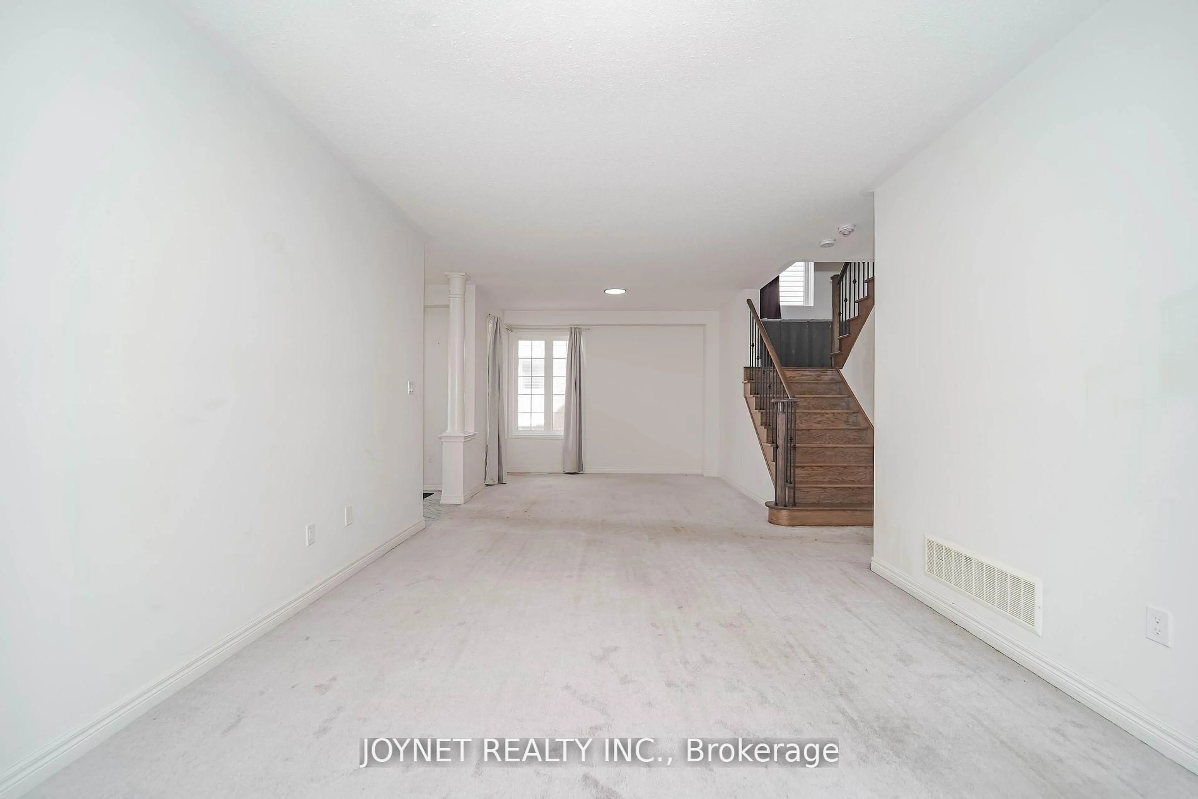 A pic of a room for 1721 Frederick Mason Dr, Oshawa Ontario L1K 0X5