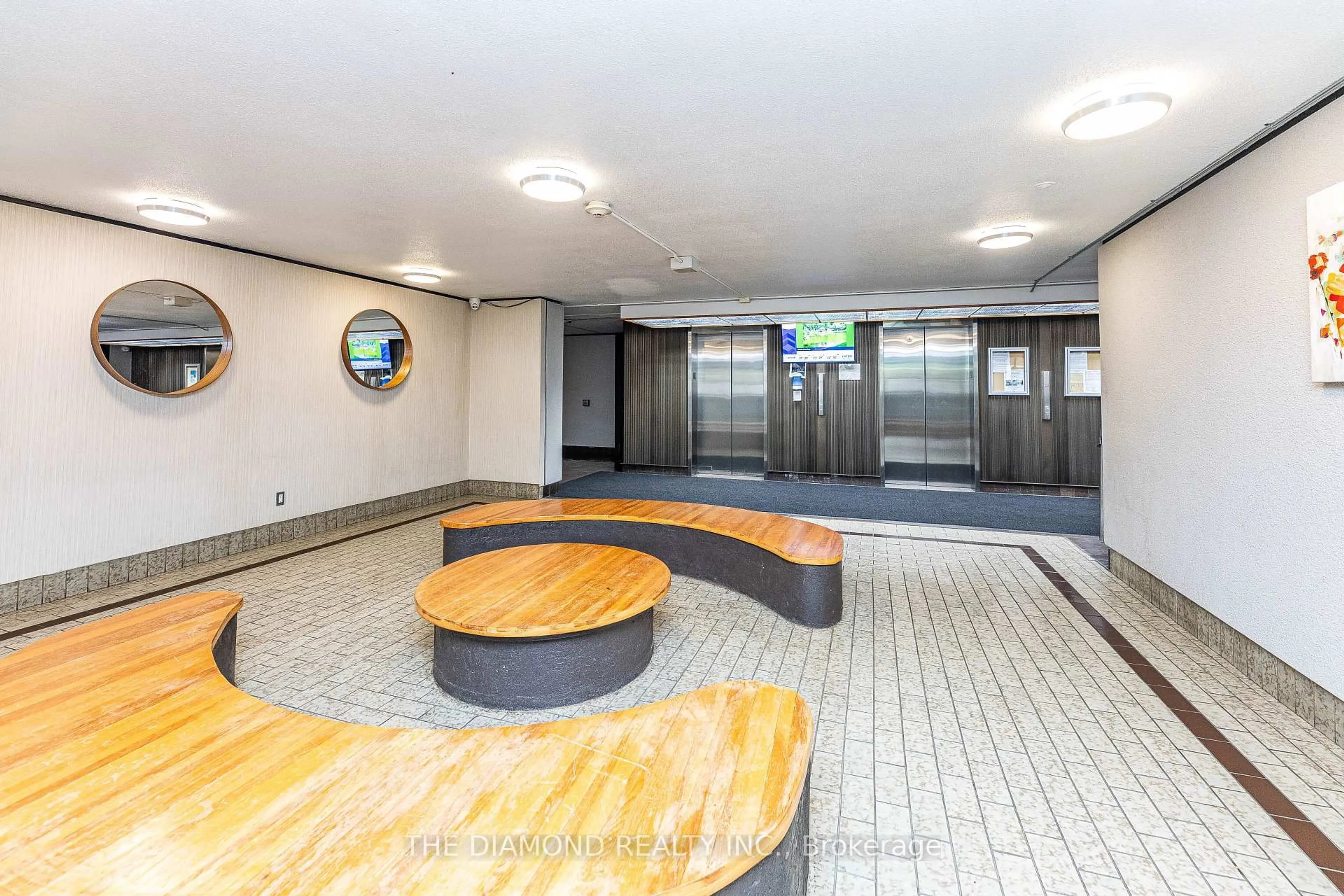 Indoor foyer for 3 Massey Sq #3206, Toronto Ontario M4C 5L5
