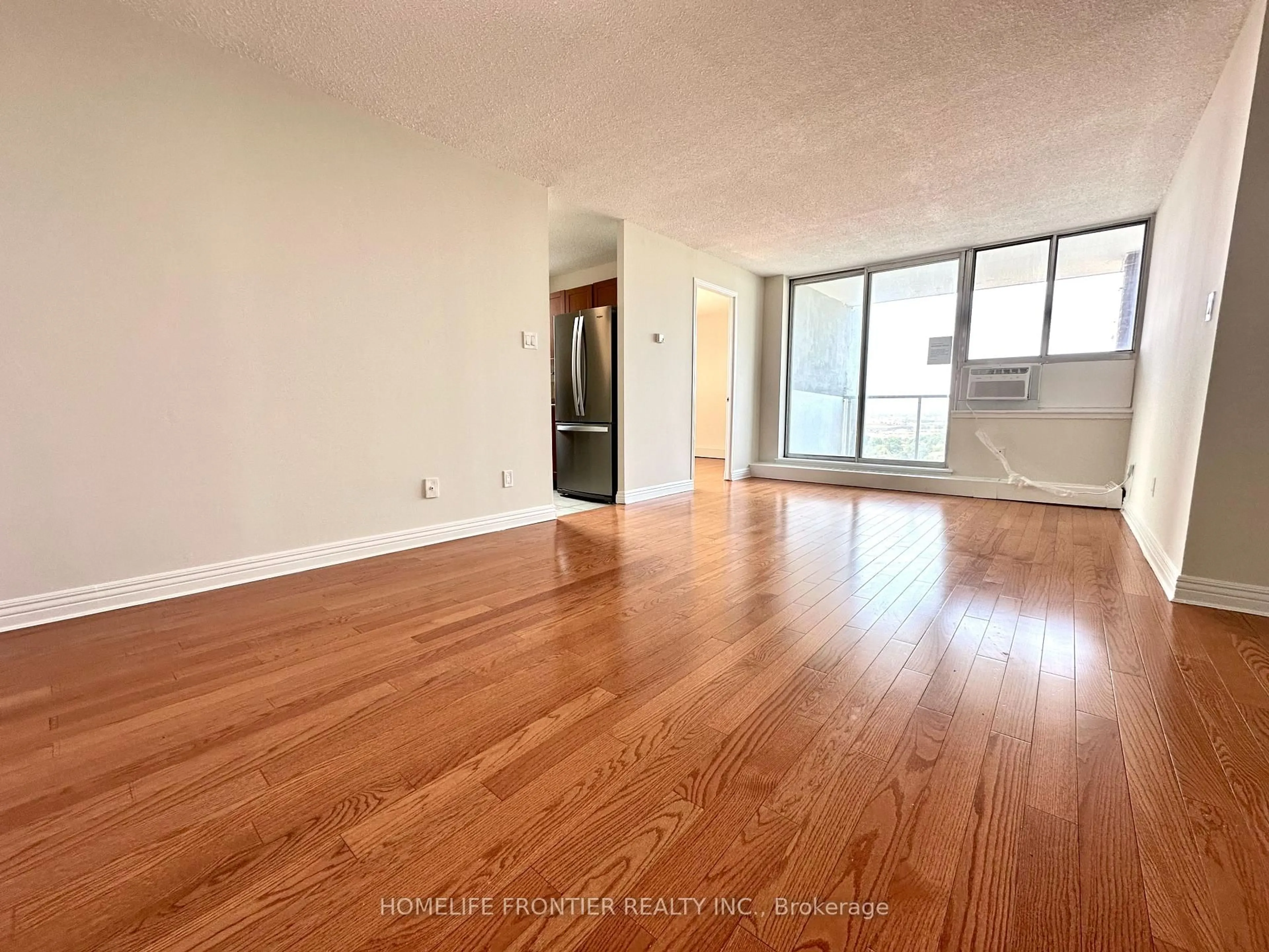 A pic of a room for 100 Wingarden Crt #1915, Toronto Ontario M1B 2P4
