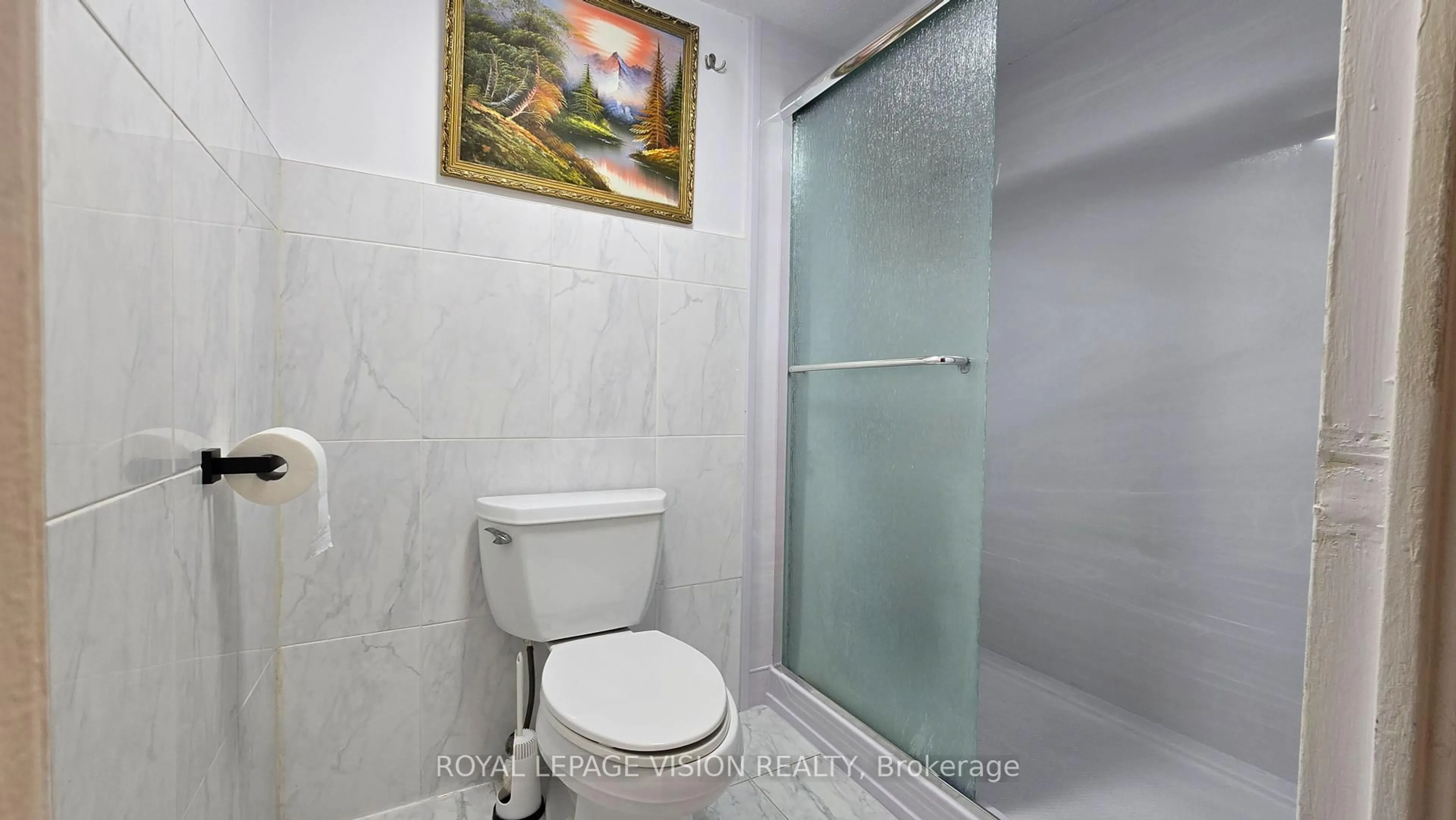 Standard bathroom, ceramic/tile floor for 10 Crescent Town Rd #304, Toronto Ontario M4C 5L3