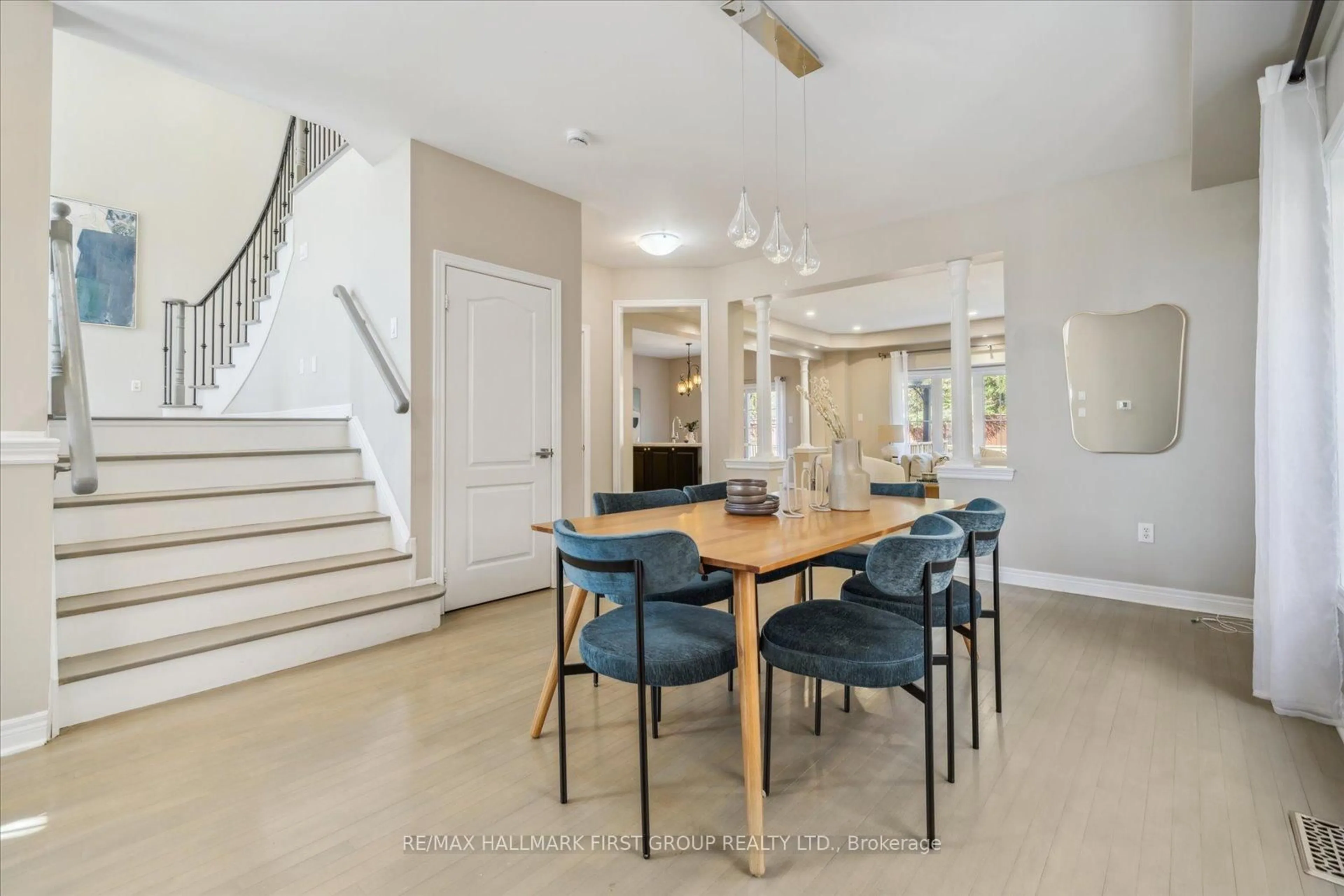 Dining room, unknown for 111 Muscat Cres, Ajax Ontario L1Z 0B7