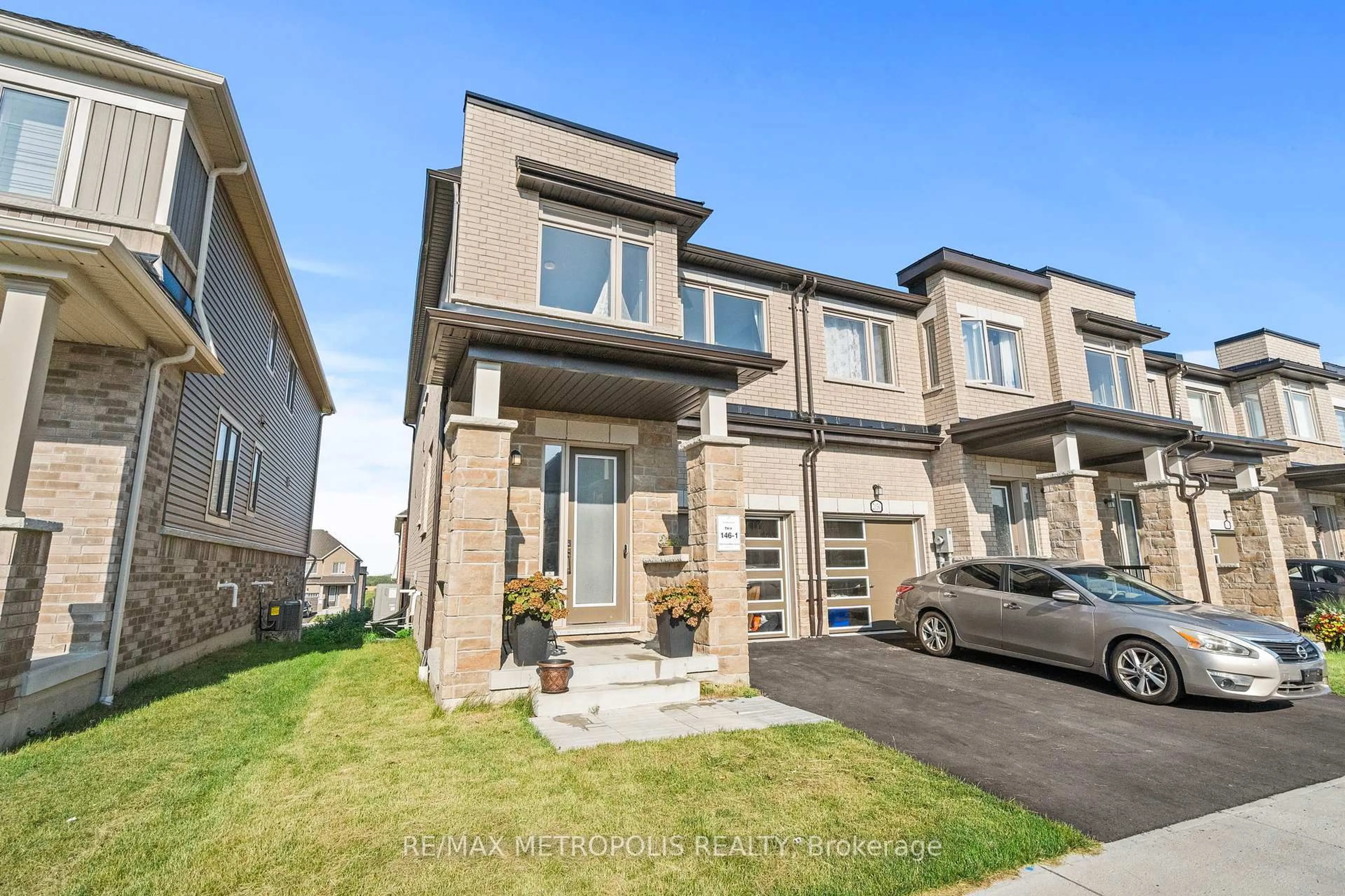 Unknown for 2028 Verne Bowen St, Oshawa Ontario L1L 0S3
