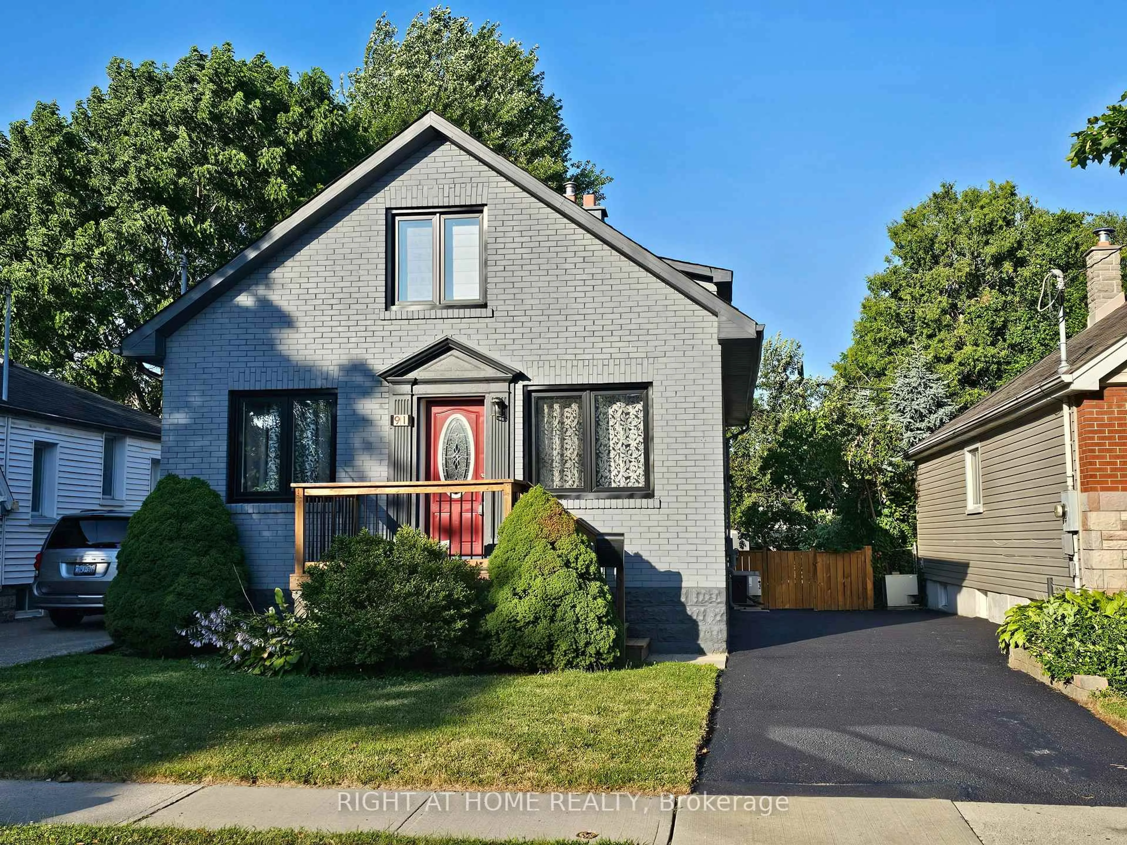 Home with brick exterior material, street for 91 Patricia Ave, Oshawa Ontario L1G 5X7