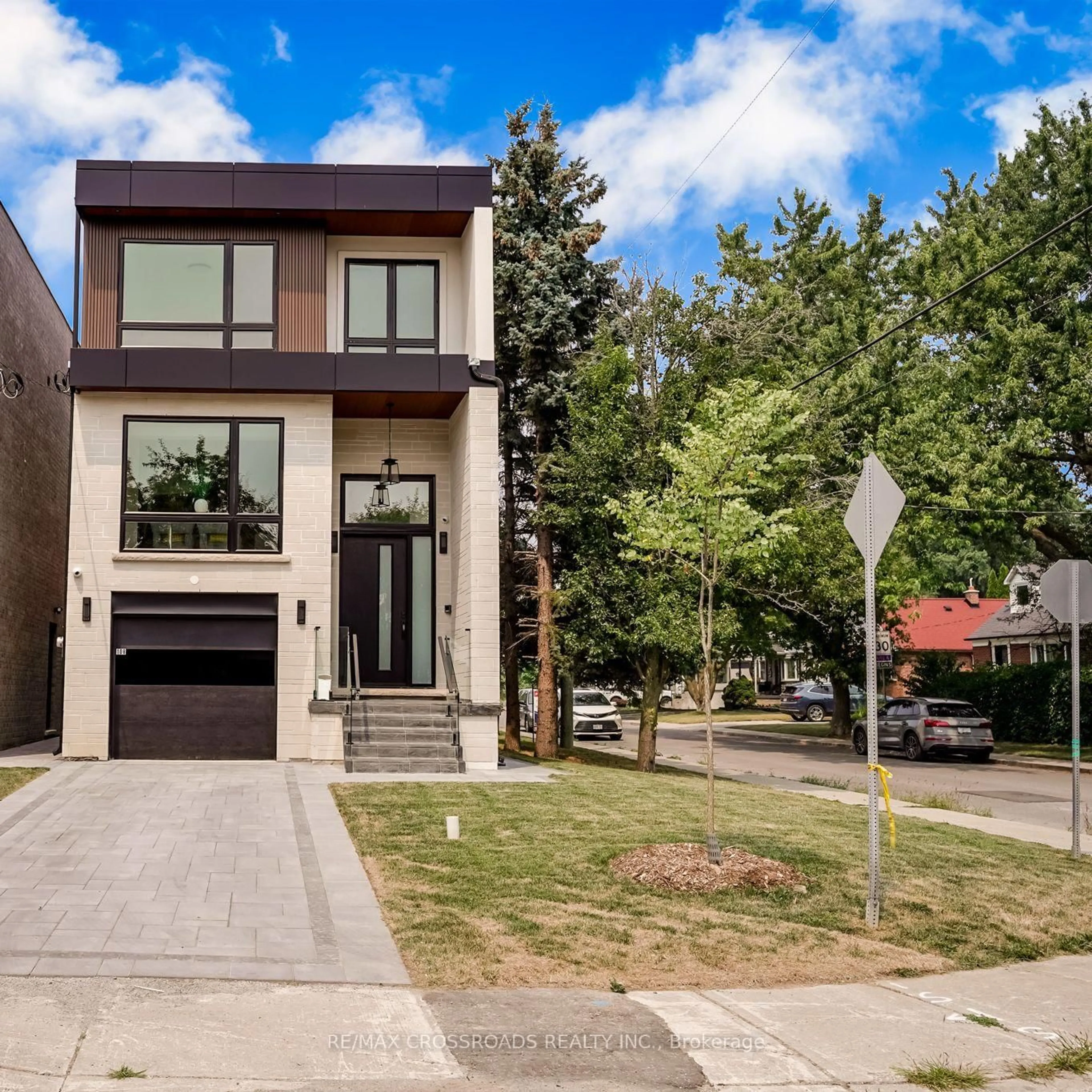 Home with brick exterior material, street for 108 Park St, Toronto Ontario M1N 2P1