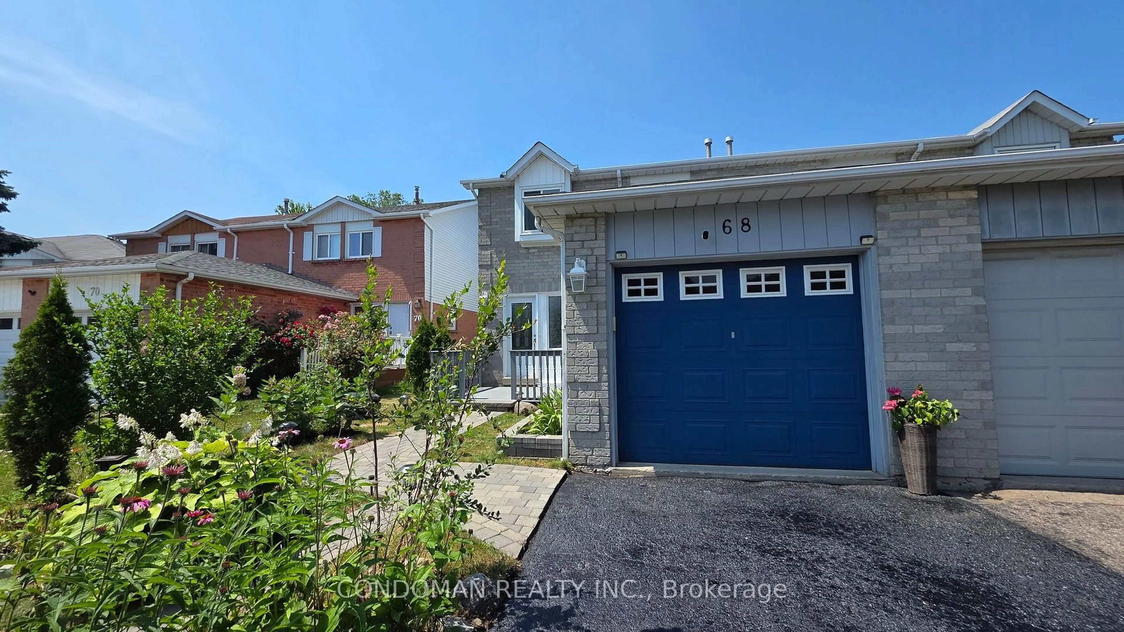 A pic from outside/outdoor area/front of a property/back of a property/a pic from drone, street for 68 Tams Dr, Ajax Ontario L1Z 1A6