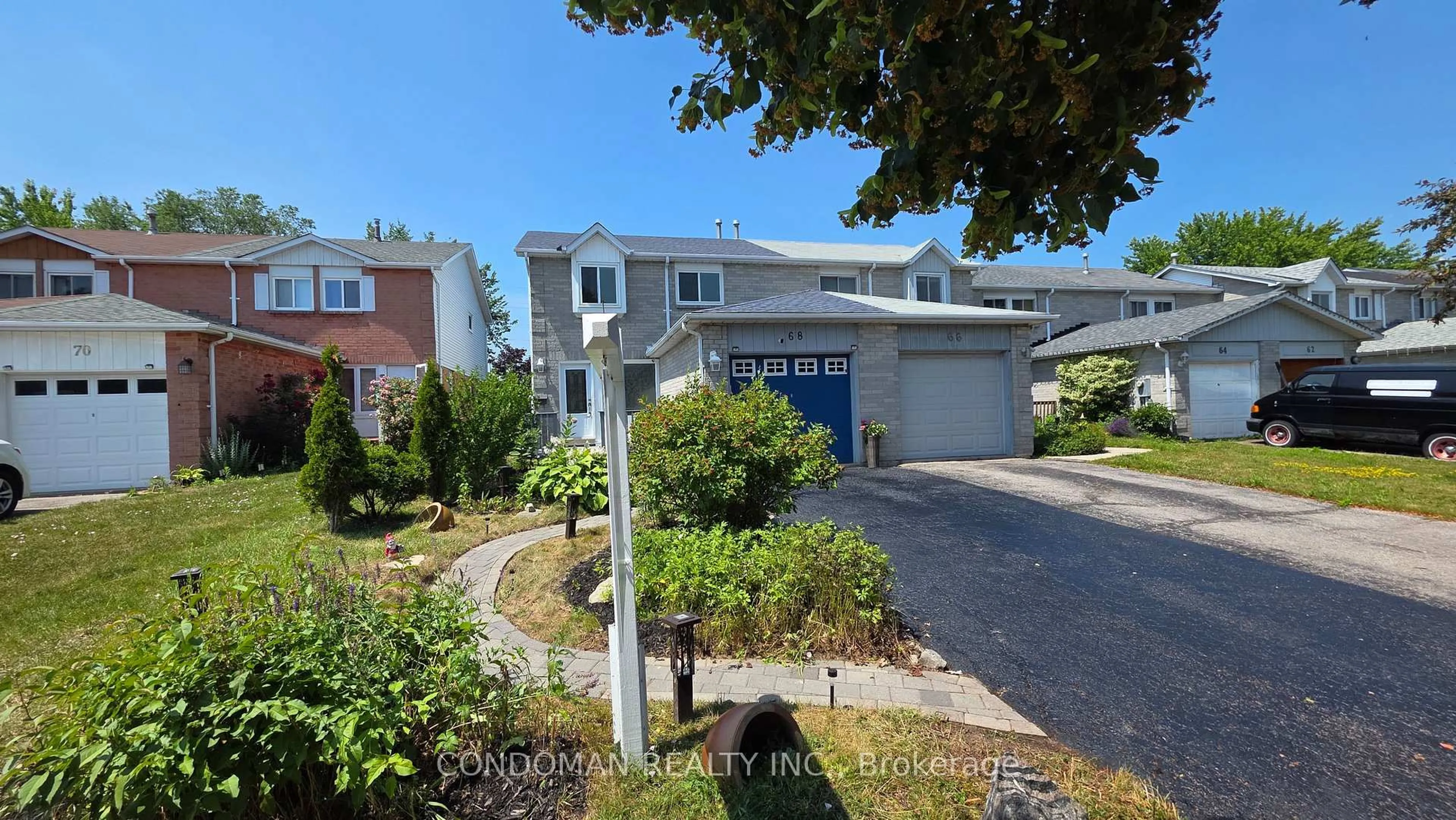 A pic from outside/outdoor area/front of a property/back of a property/a pic from drone, street for 68 Tams Dr, Ajax Ontario L1Z 1A6