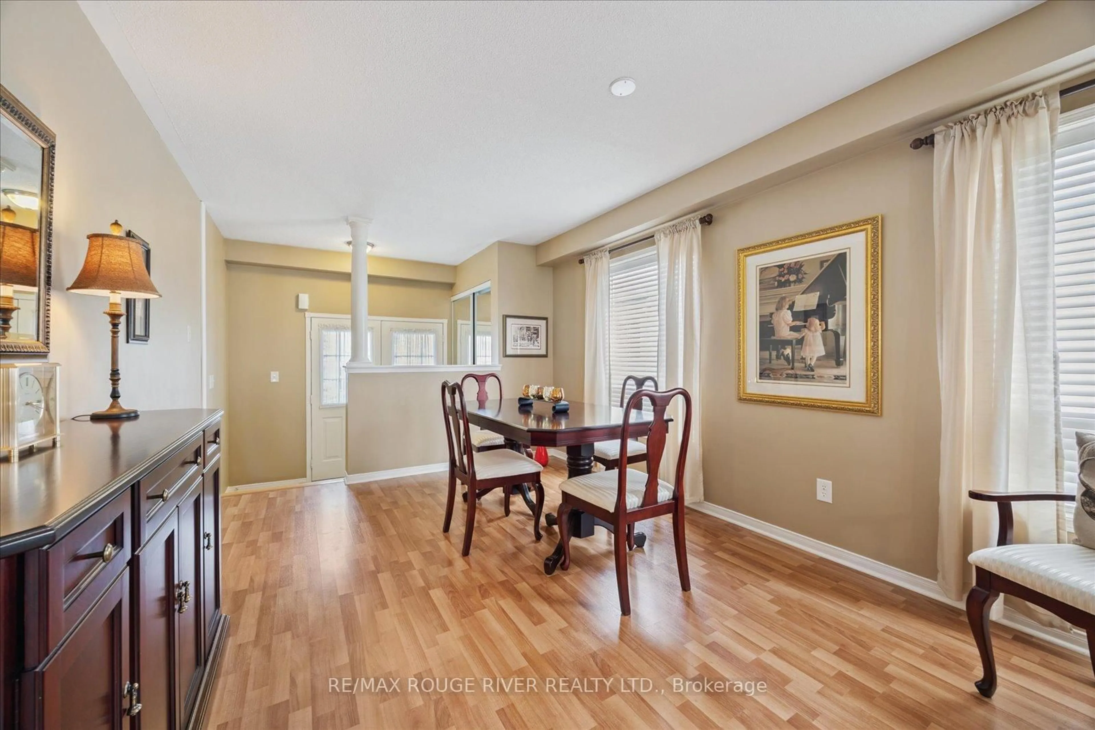 Dining room, wood/laminate floor for 81 Vanguard Dr, Whitby Ontario L1M 2P1