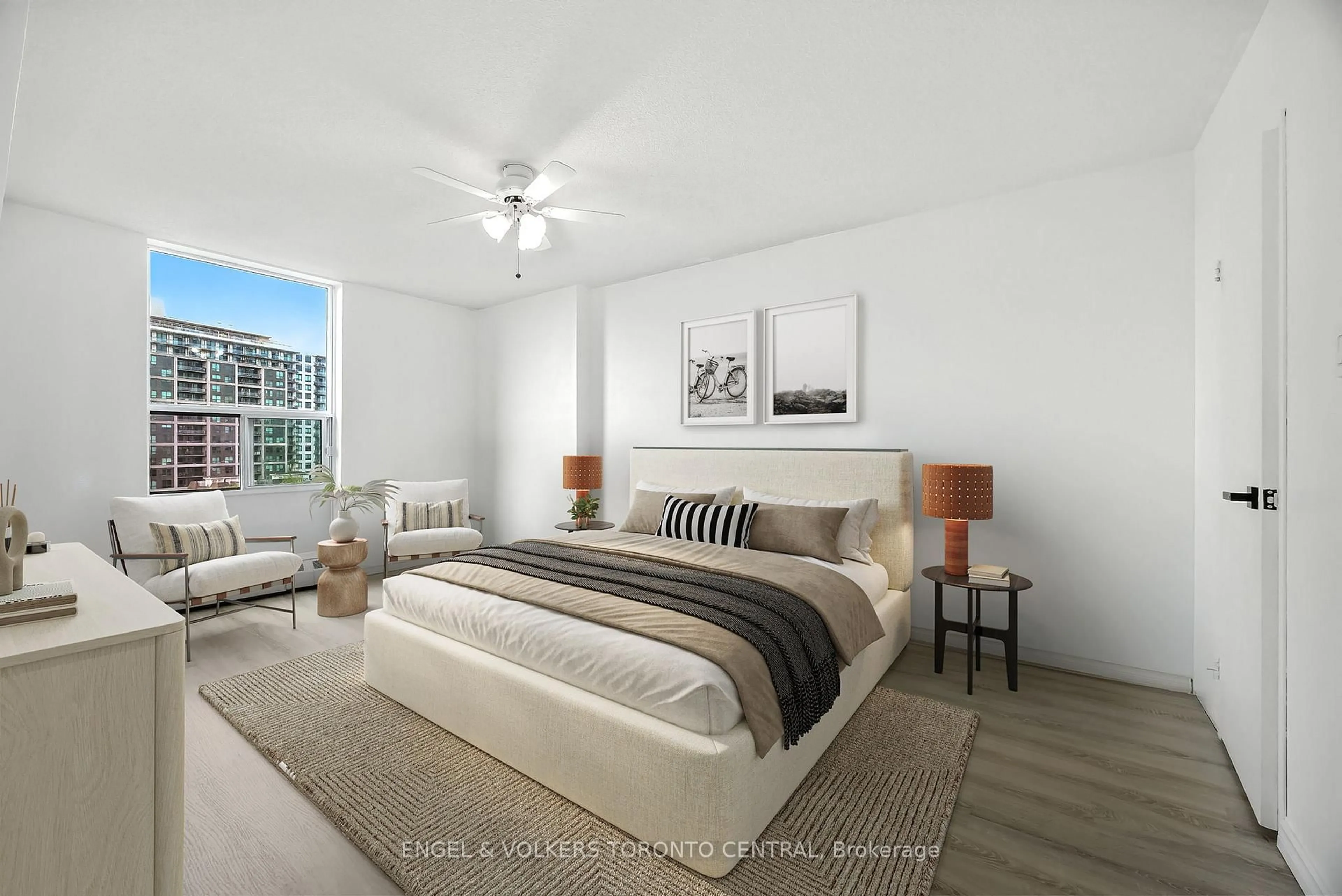 Bedroom with bed, unknown for 1210 Radom St #910, Pickering Ontario L1W 2Z3