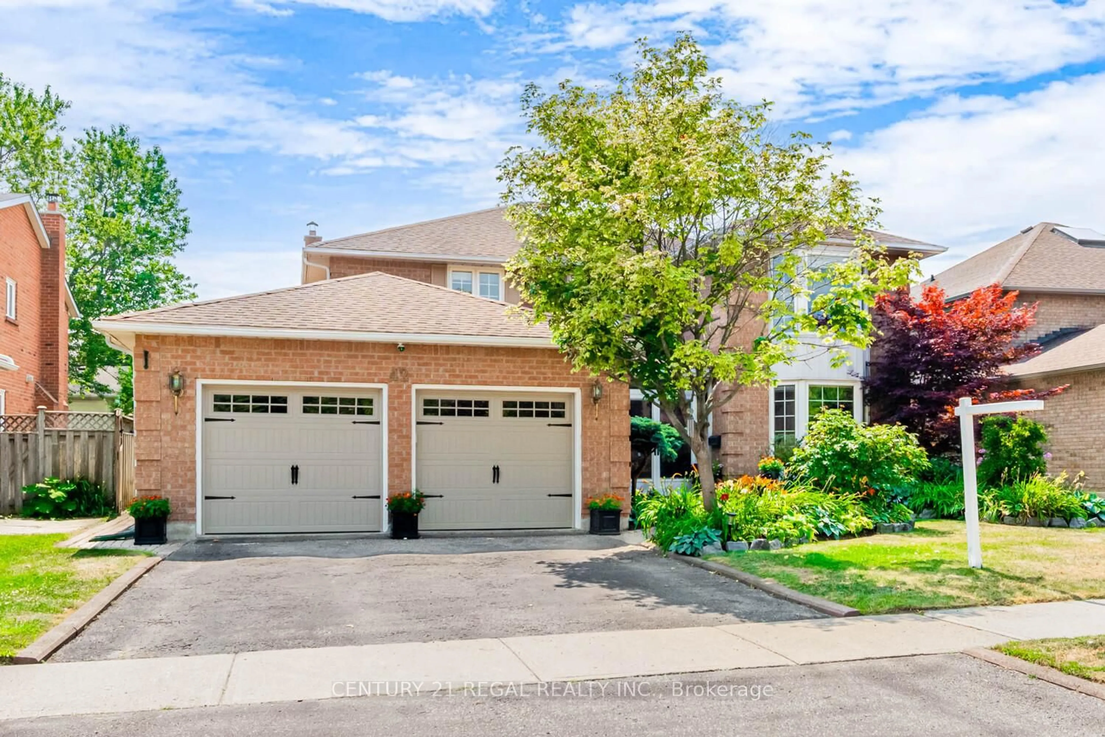 Unknown for 42 Milner Cres, Ajax Ontario L1S 4X4