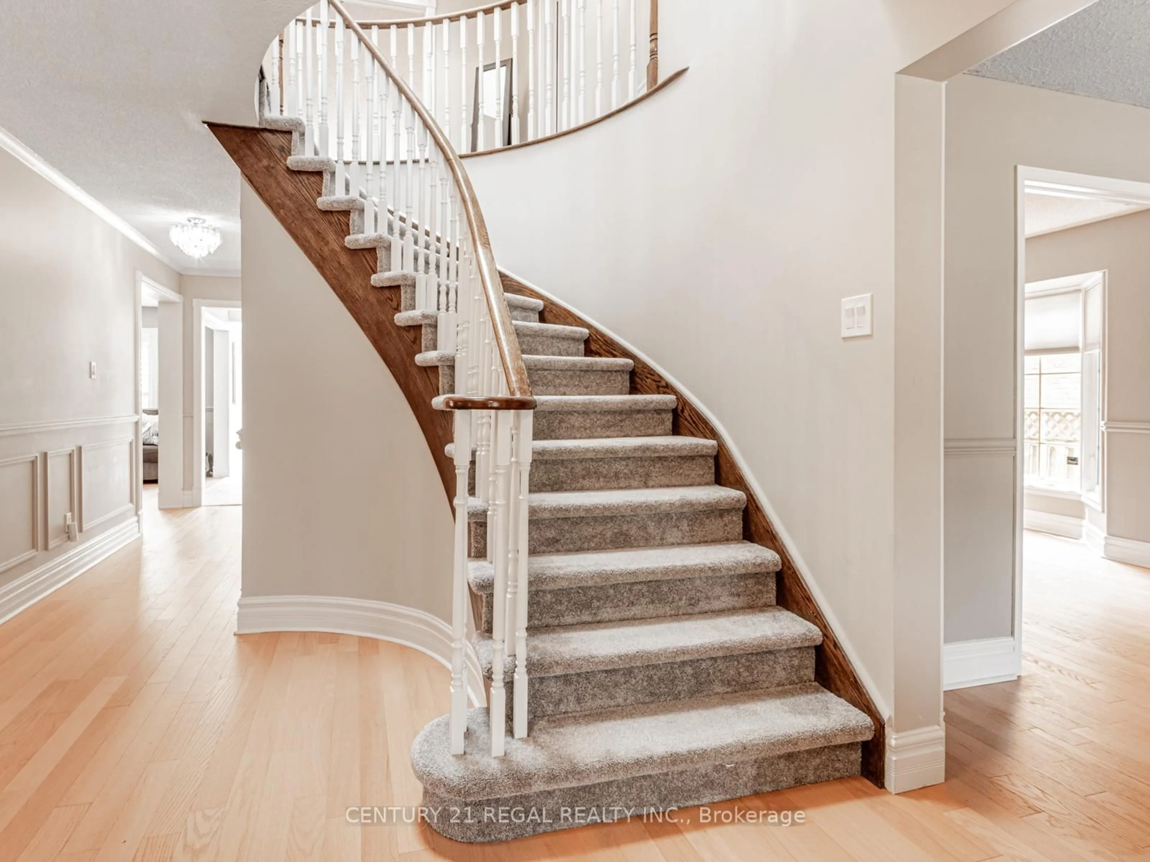 Stairs for 42 Milner Cres, Ajax Ontario L1S 4X4