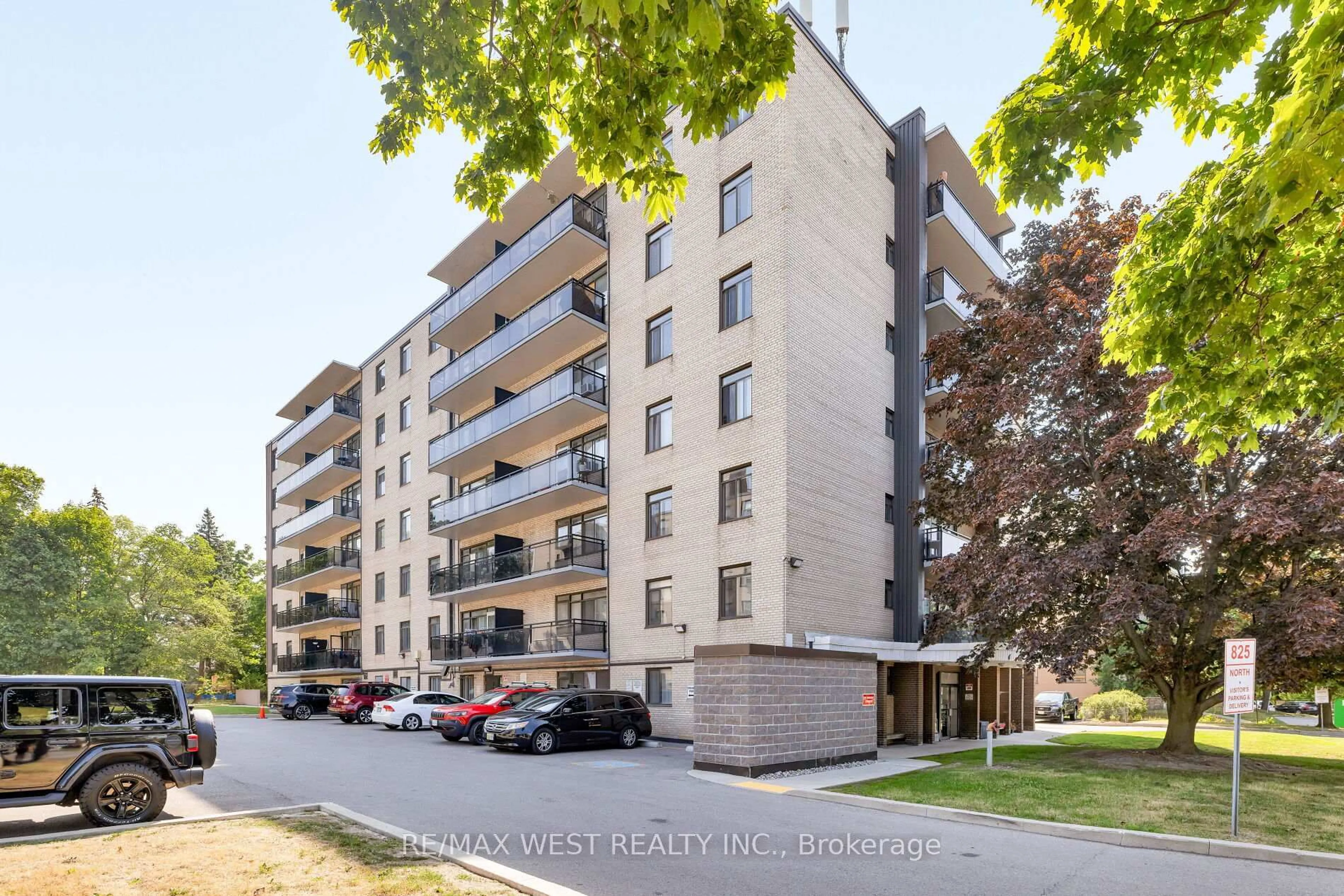 Unknown for 825 Kennedy Rd #303, Toronto Ontario M1K 2E6