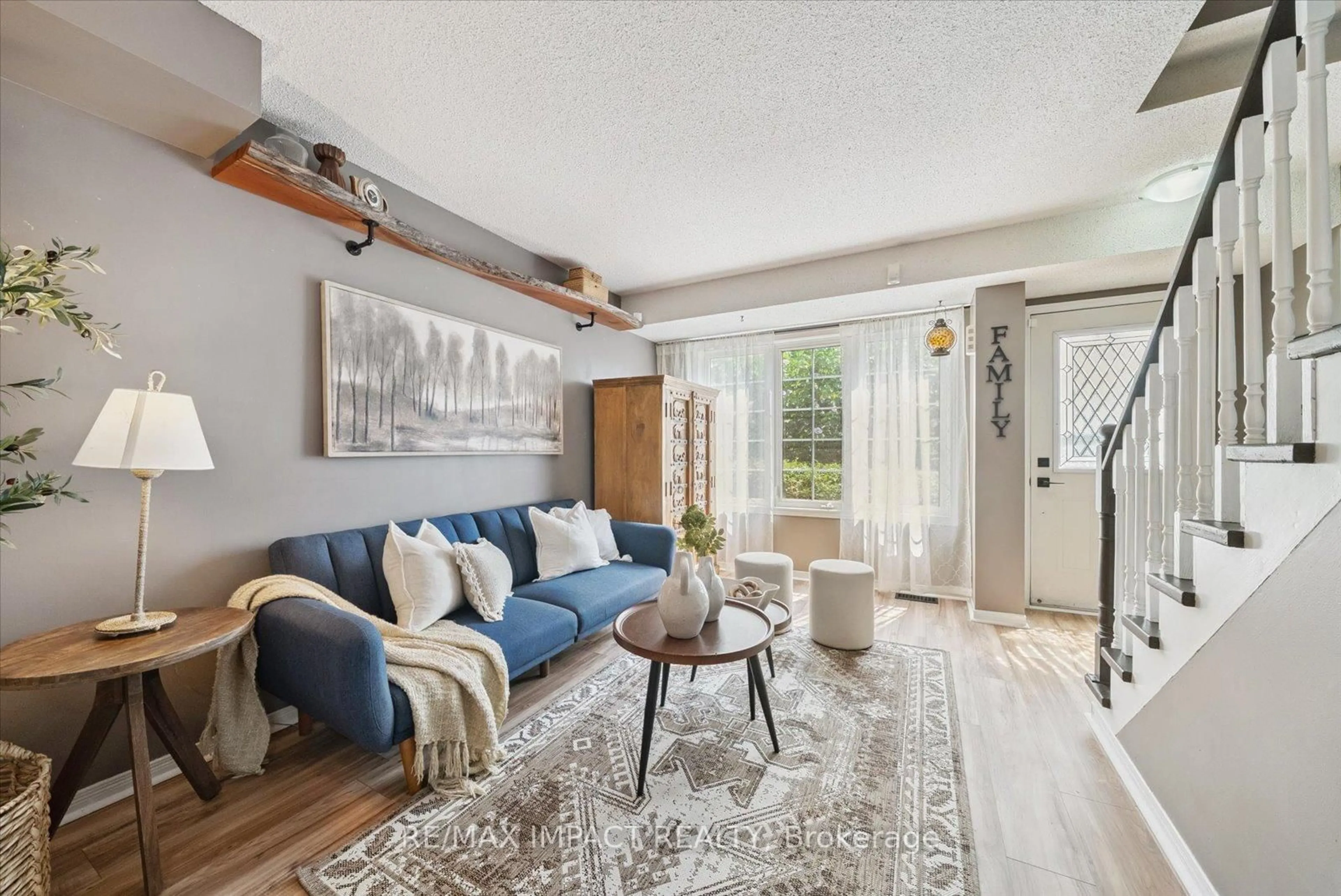 Living room with furniture, unknown for 818 Buttonbush Crt, Oshawa Ontario L1K 2H9