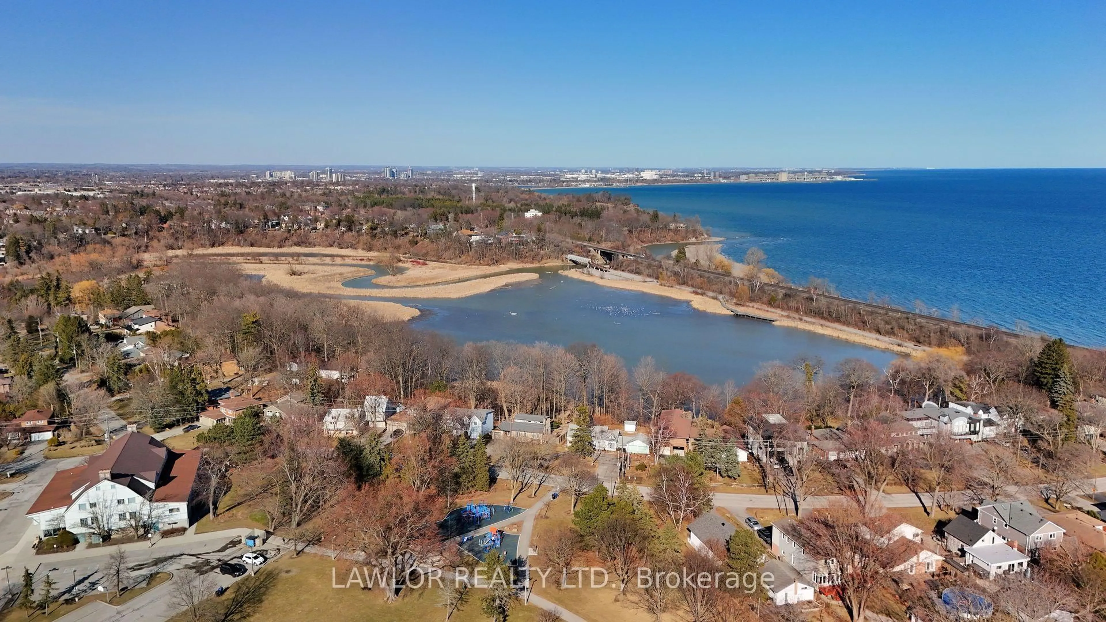 A pic from outside/outdoor area/front of a property/back of a property/a pic from drone, water/lake/river/ocean view for 237 ROUGE HILLS Dr, Toronto Ontario M1C 2Y9
