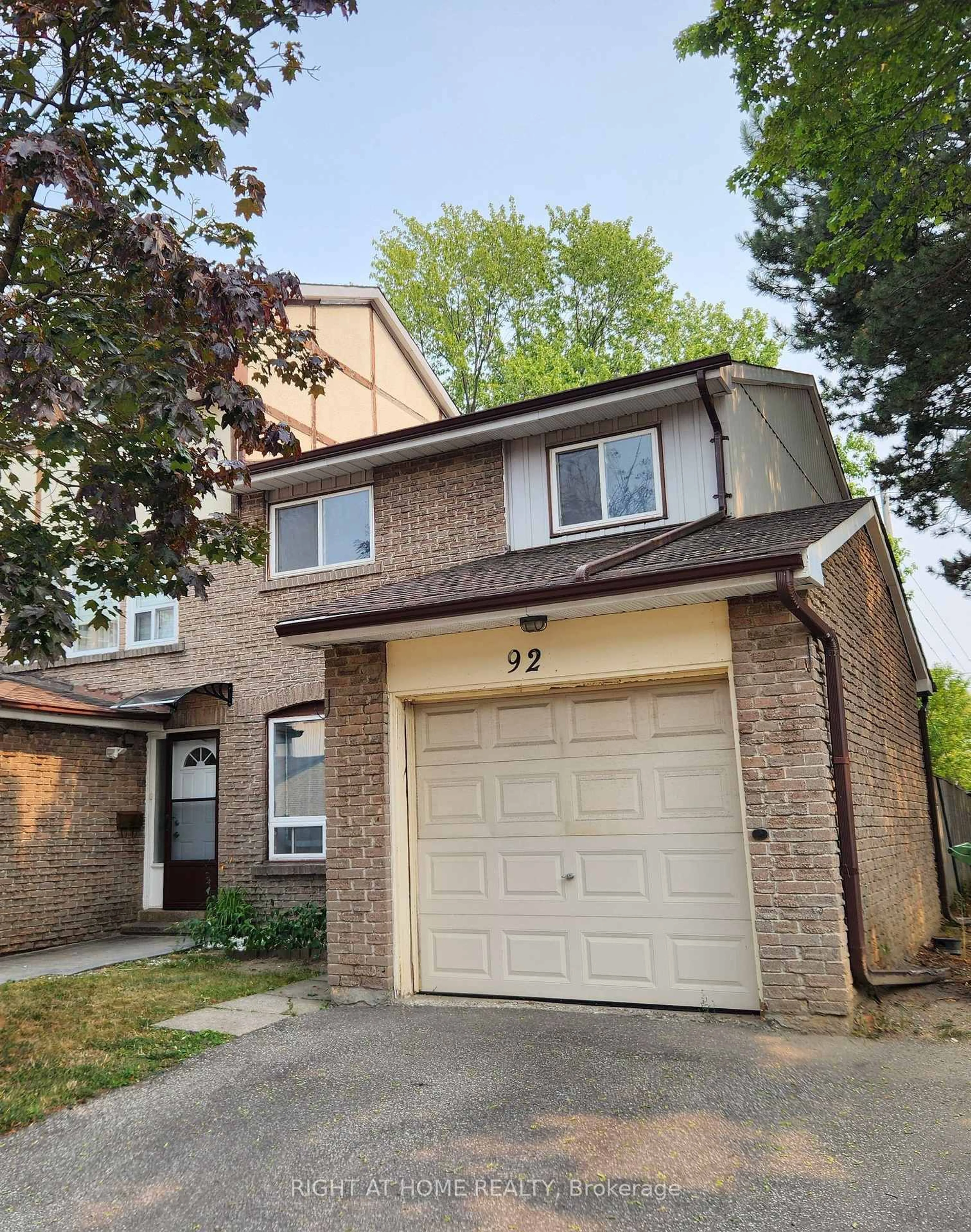 Home with brick exterior material, street for 44 Chester Le Blvd #92, Toronto Ontario M1W 2M8