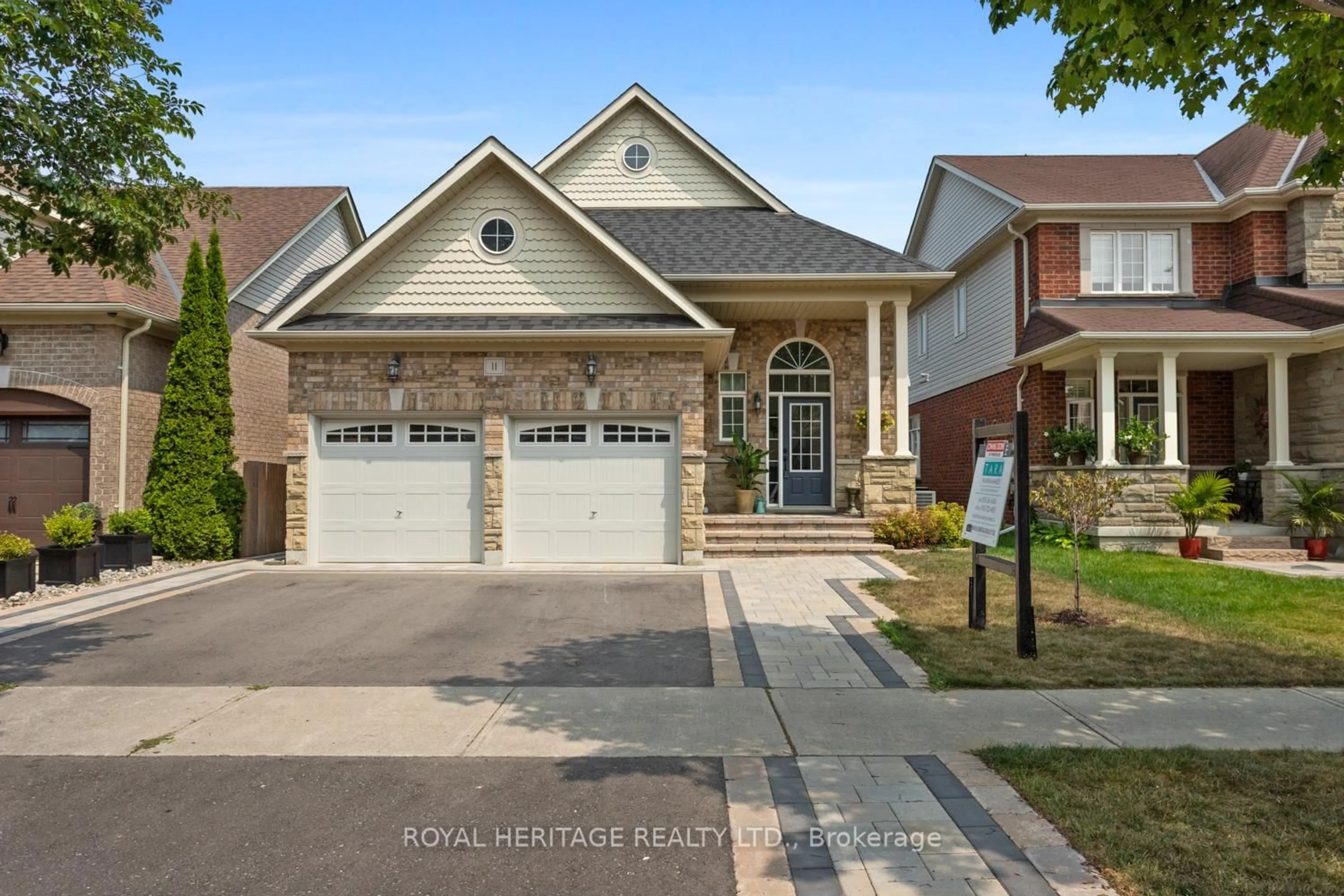 Home with brick exterior material, street for 11 Piper Cres, Clarington Ontario L1C 0G3