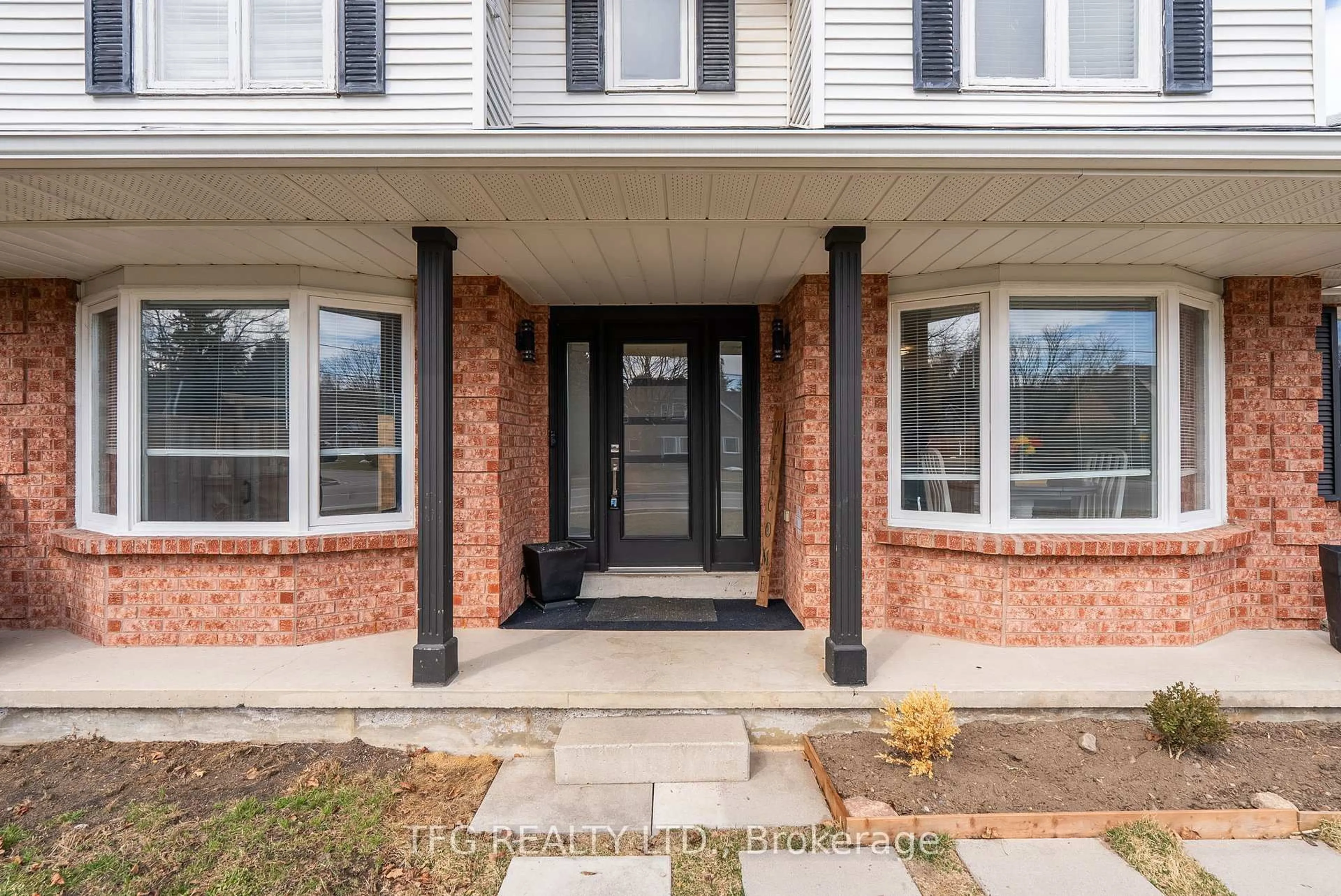 Home with brick exterior material, street for 2 Goldpine Ave, Clarington Ontario L1E 1N7